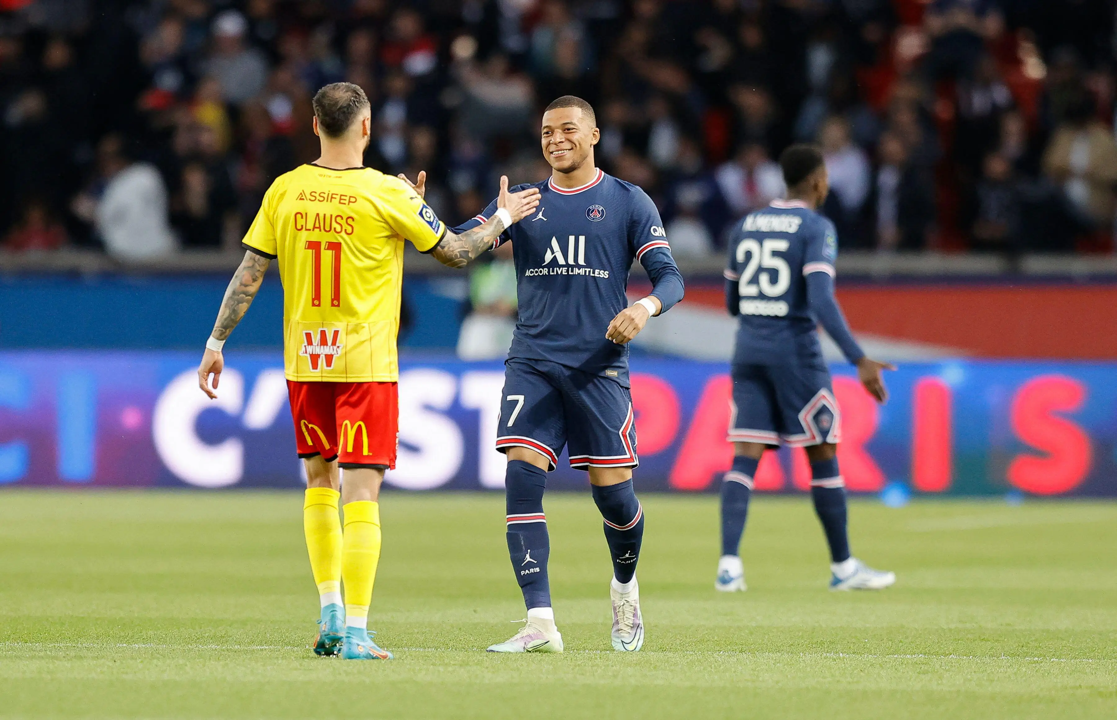 Jonathan Clauss with PSG star Kylian Mbappe. (Alamy)