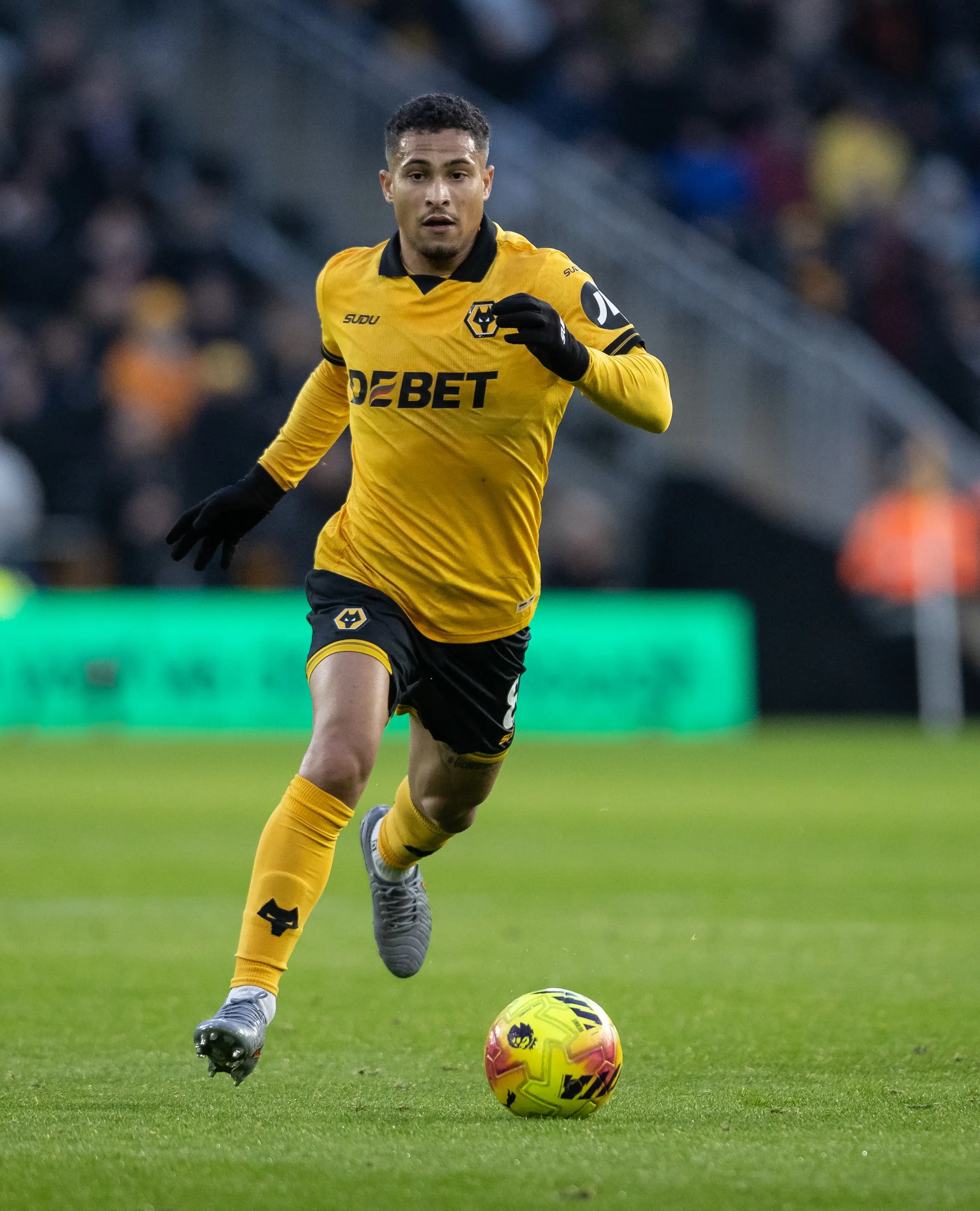 Gomes is said to be close to joining Man United. Image: Getty