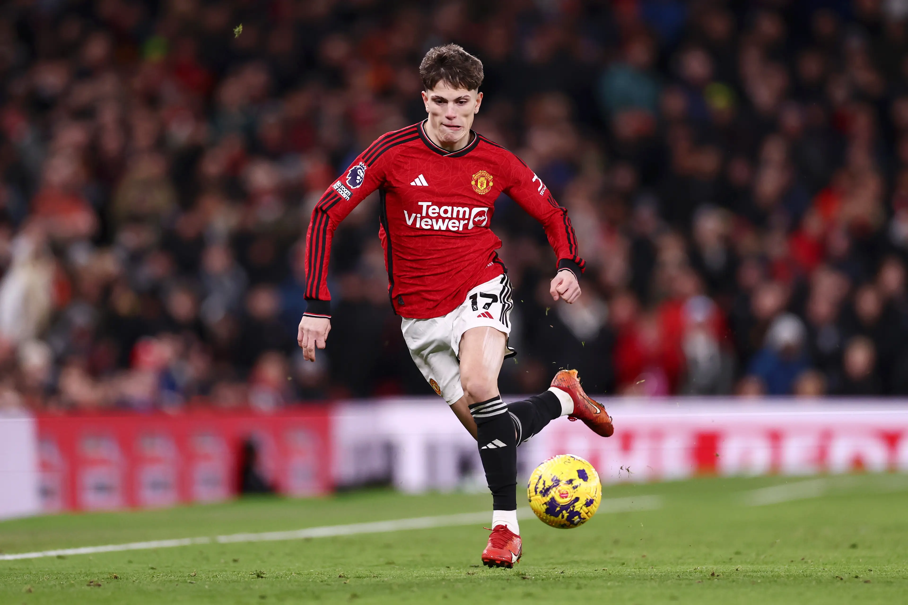 Alejandro Garnacho in action for Manchester United. Image: Getty