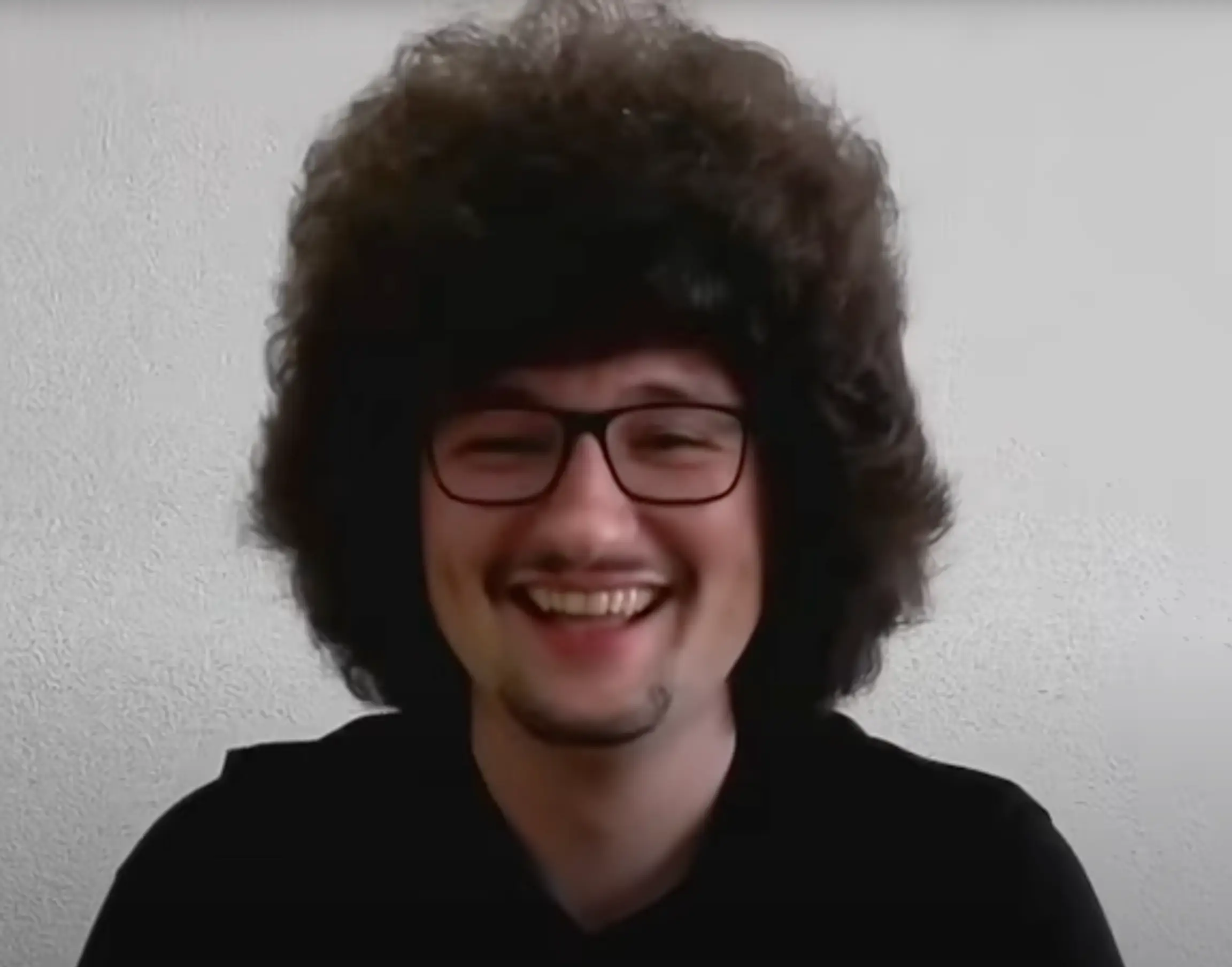 Frank Ilett will not cut his hair until United win five consecutive games. (Image: Chris Moyles Show On Radio X)