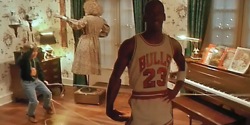 A Michael Jordan cut-out features in Home Alone. Image: 20th Century Fox