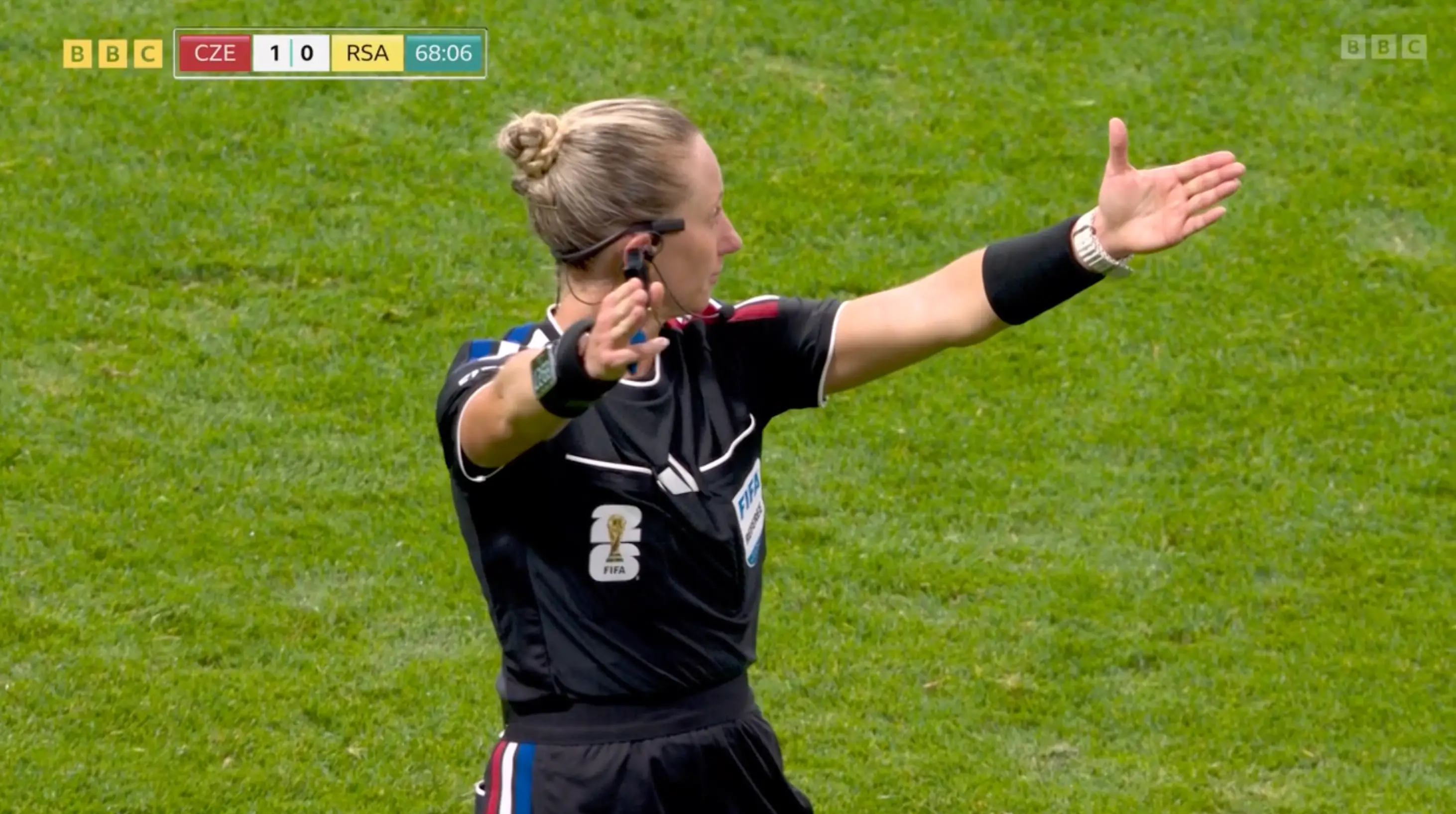 The referee blows her whistle to start the 68th minute hydration break. Image credit: BBC