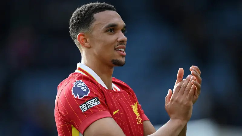 Trent Alexander-Arnold tipped to make shock Liverpool U-turn after surprise 'twist' in Real Madrid saga