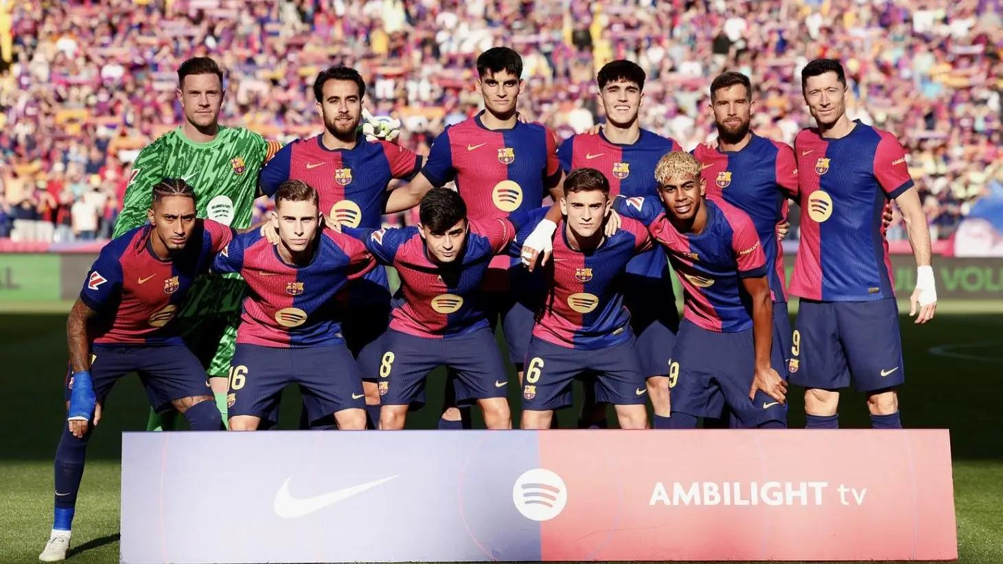 Barcelona star posts and then quickly deletes cryptic Instagram message amid Man Utd and Chelsea links