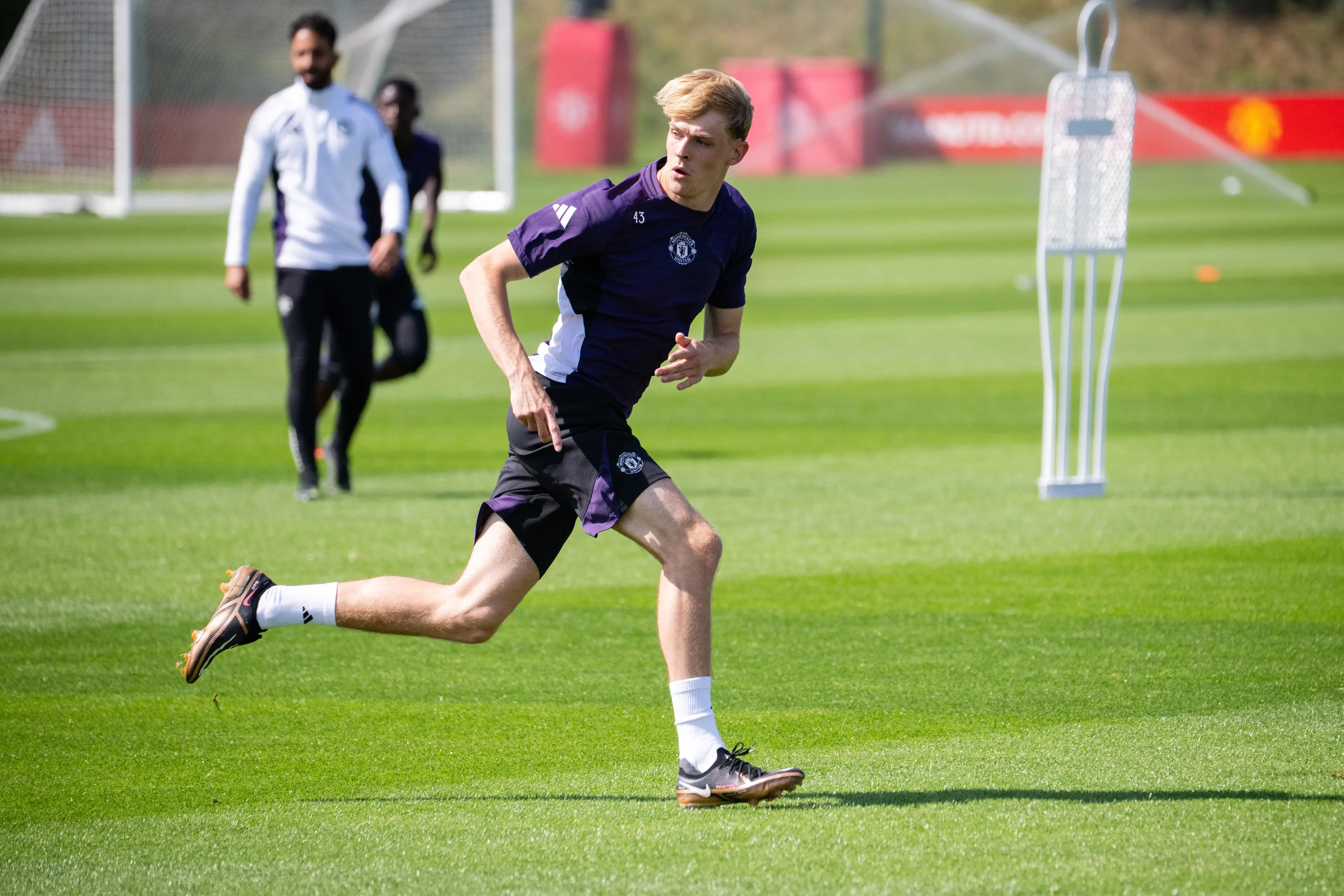 Toby Collyer is leaving Man United on loan. Image: Getty