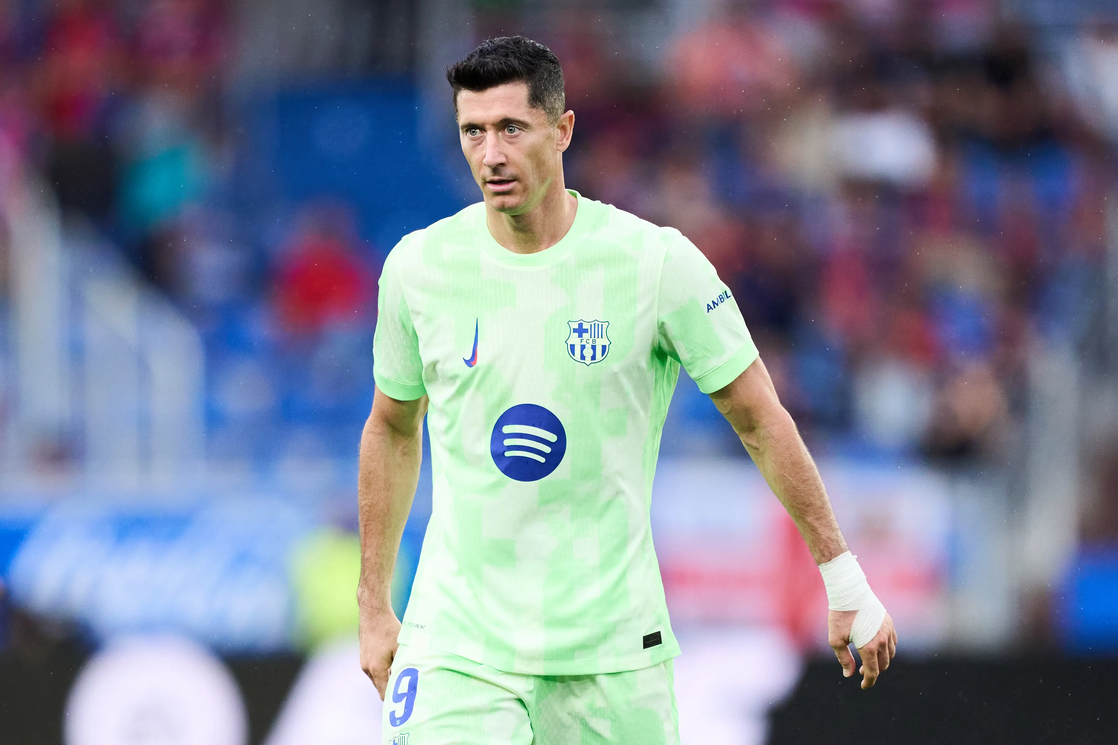 Robert Lewandowski in action for Barcelona. Image: Getty 