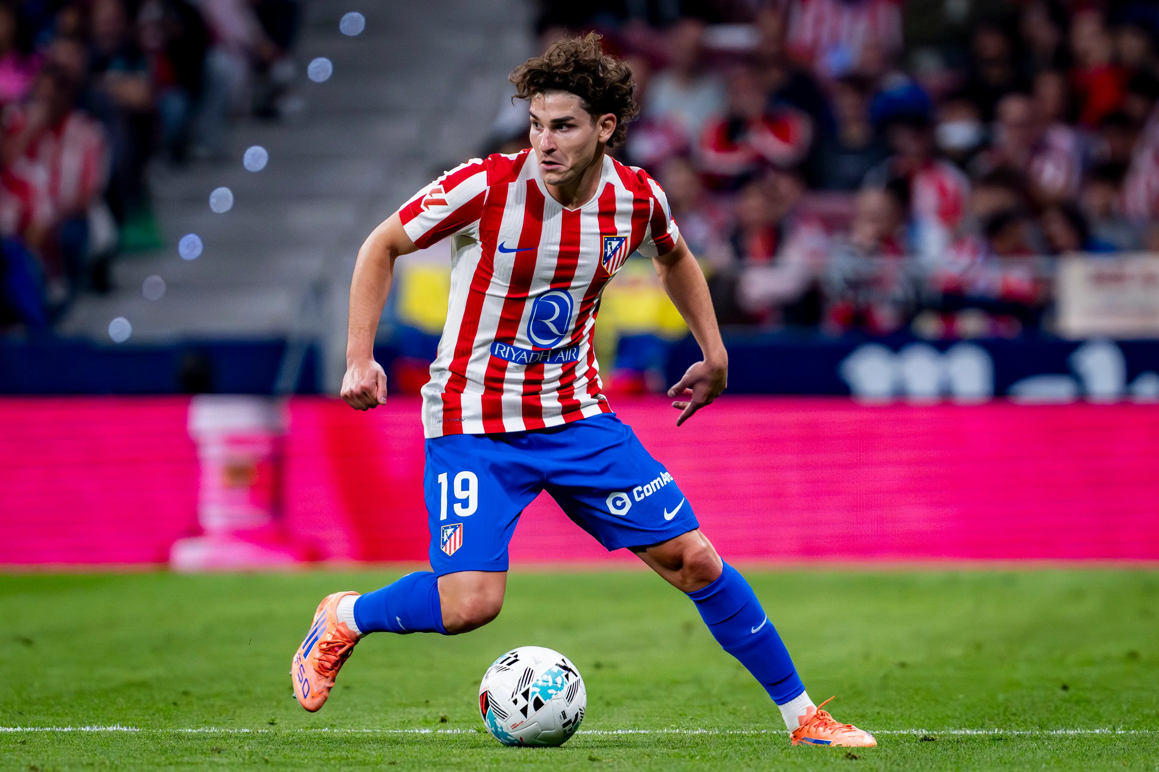 Barcelona are keeping tabs on Julian Alvarez, according to reports in Spain. Image: Getty 
