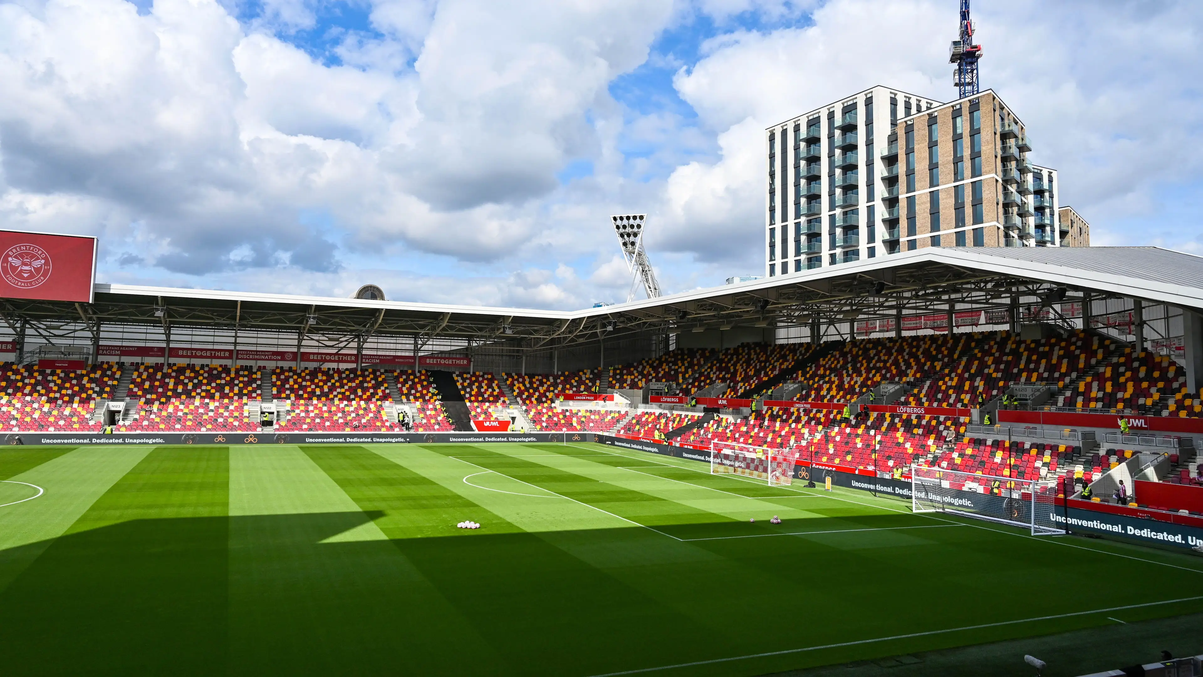 Is Brentford vs Leeds on TV? Channel, live stream and team news