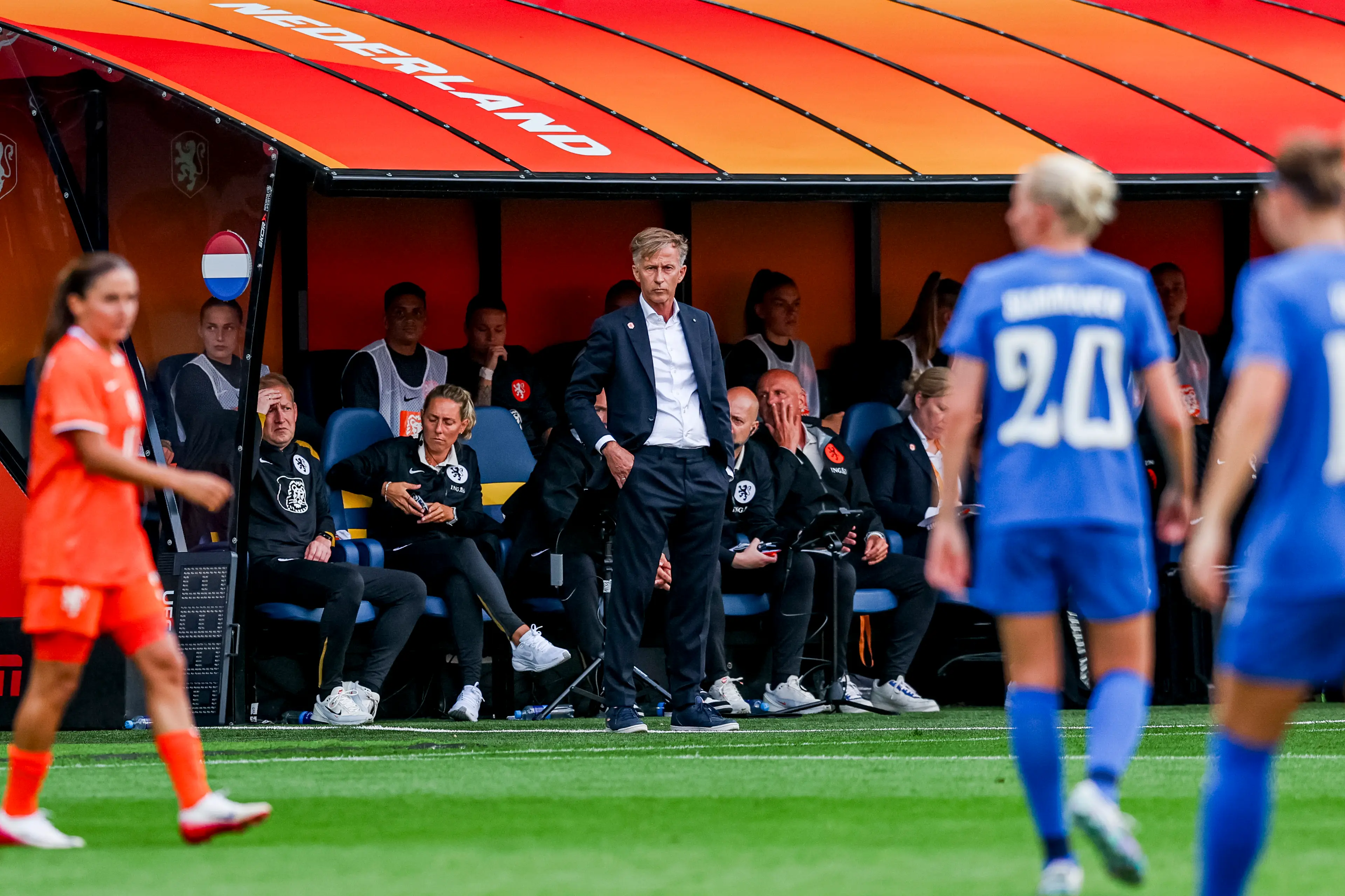 Andries Jonker says women do not switch off like men. Image: Getty