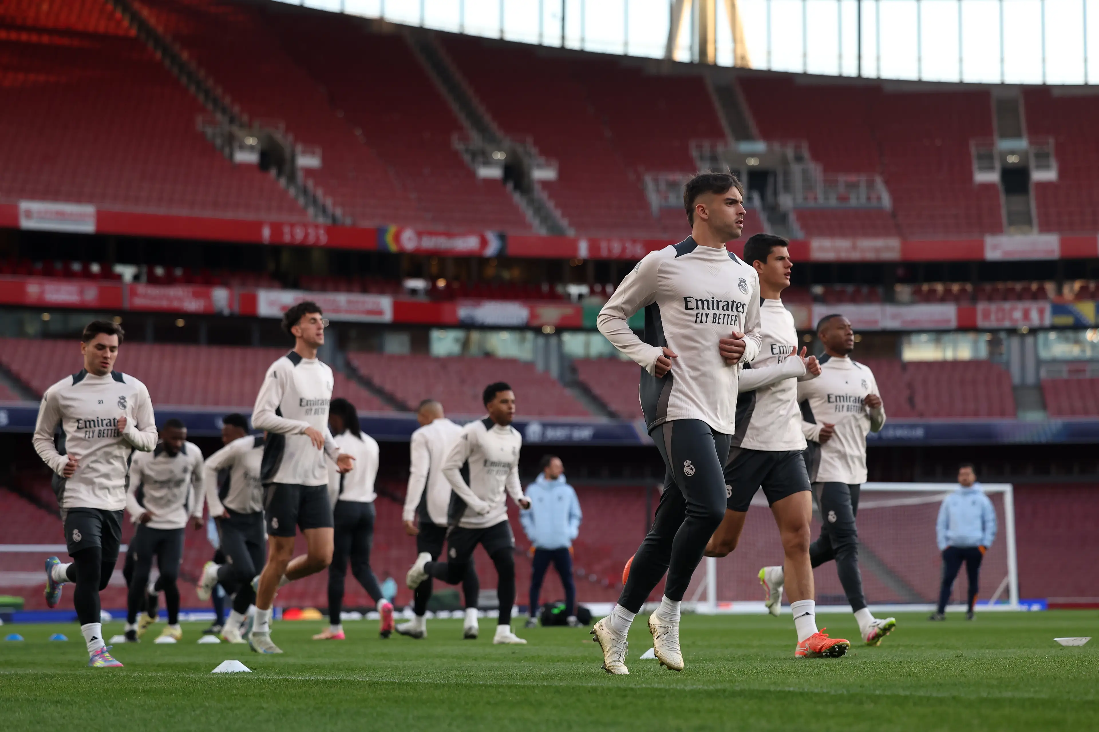 The Real Madrid squad go through their paces at the Emirates. Image: Getty 