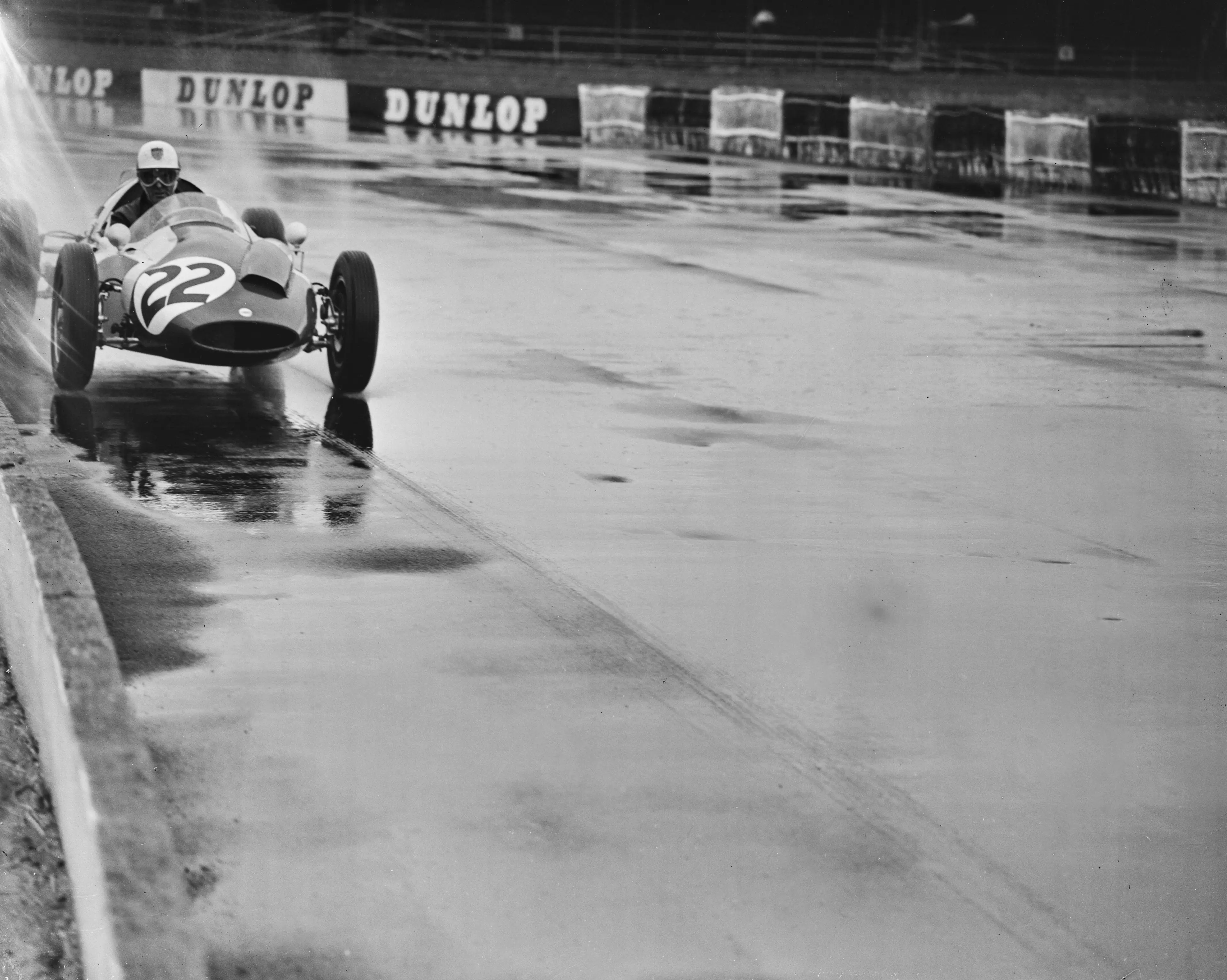 Photo by Evening Standard/Hulton Archive/Getty Images