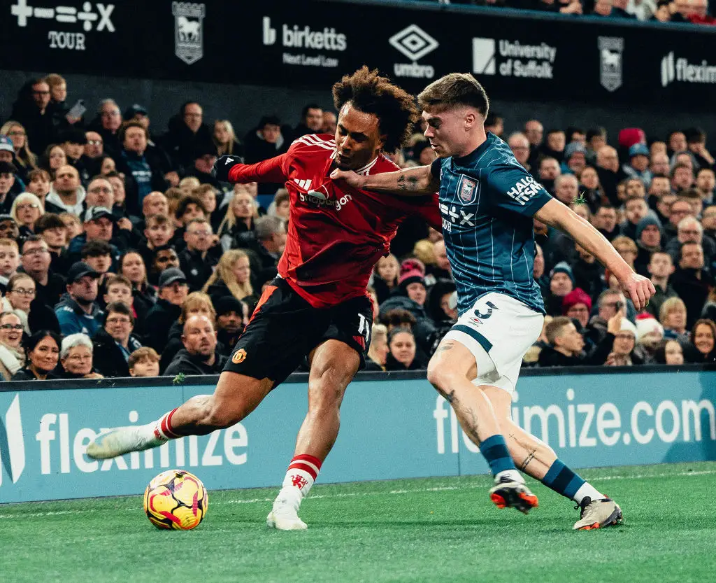 Zirkzee has struggled since joining United (Image: Getty)