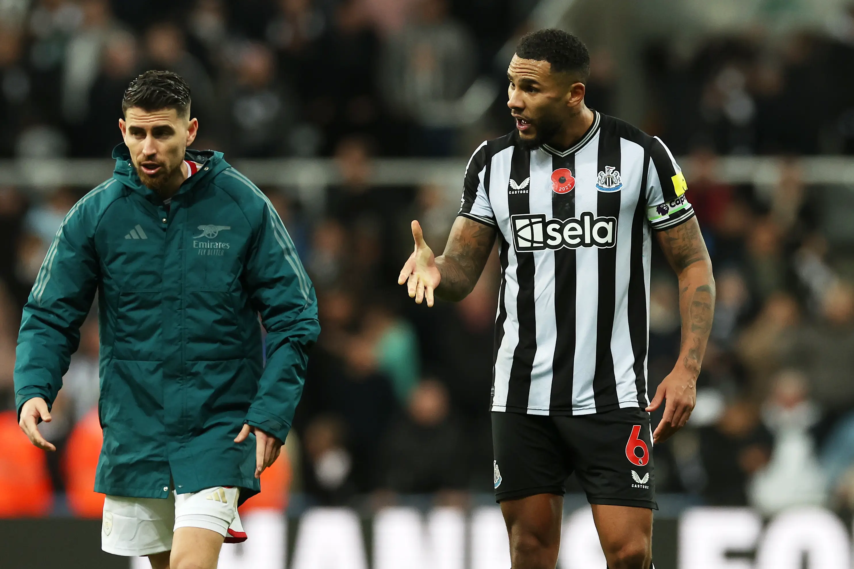 Jamaal Lascelles clashes with Jorginho. Image: Getty