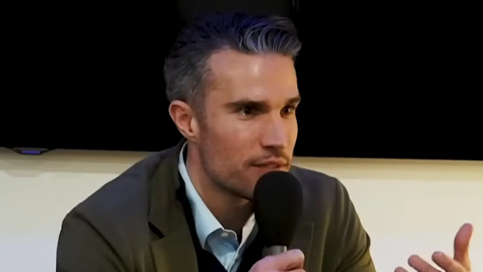 Robin van Persie was brutally honest when naming the four players in world football who are better finishers than him