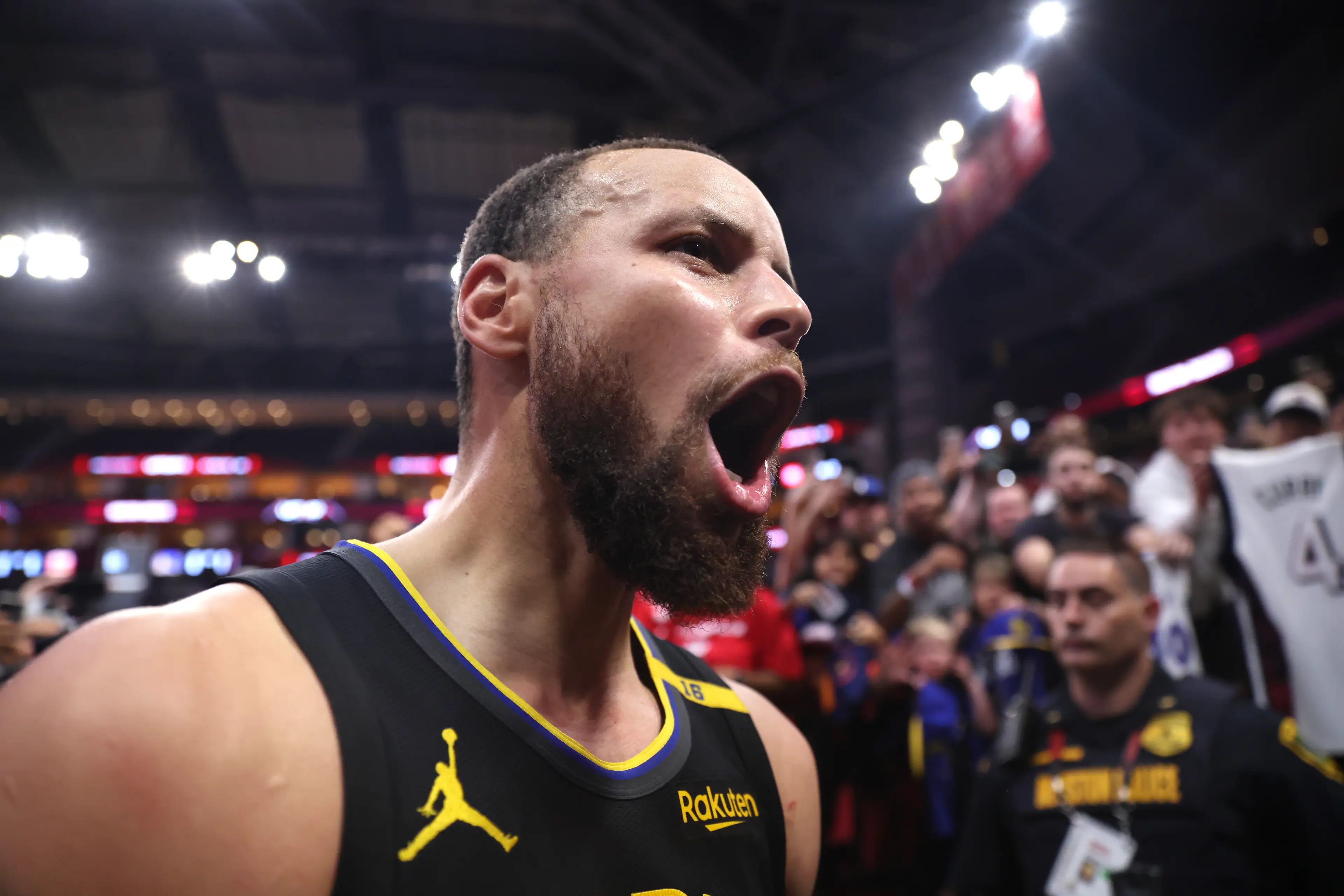 Steph Curry has been an advocate for closer pay between the men's and women's games. (Image: Tim Warner / Stringer via Getty Images)