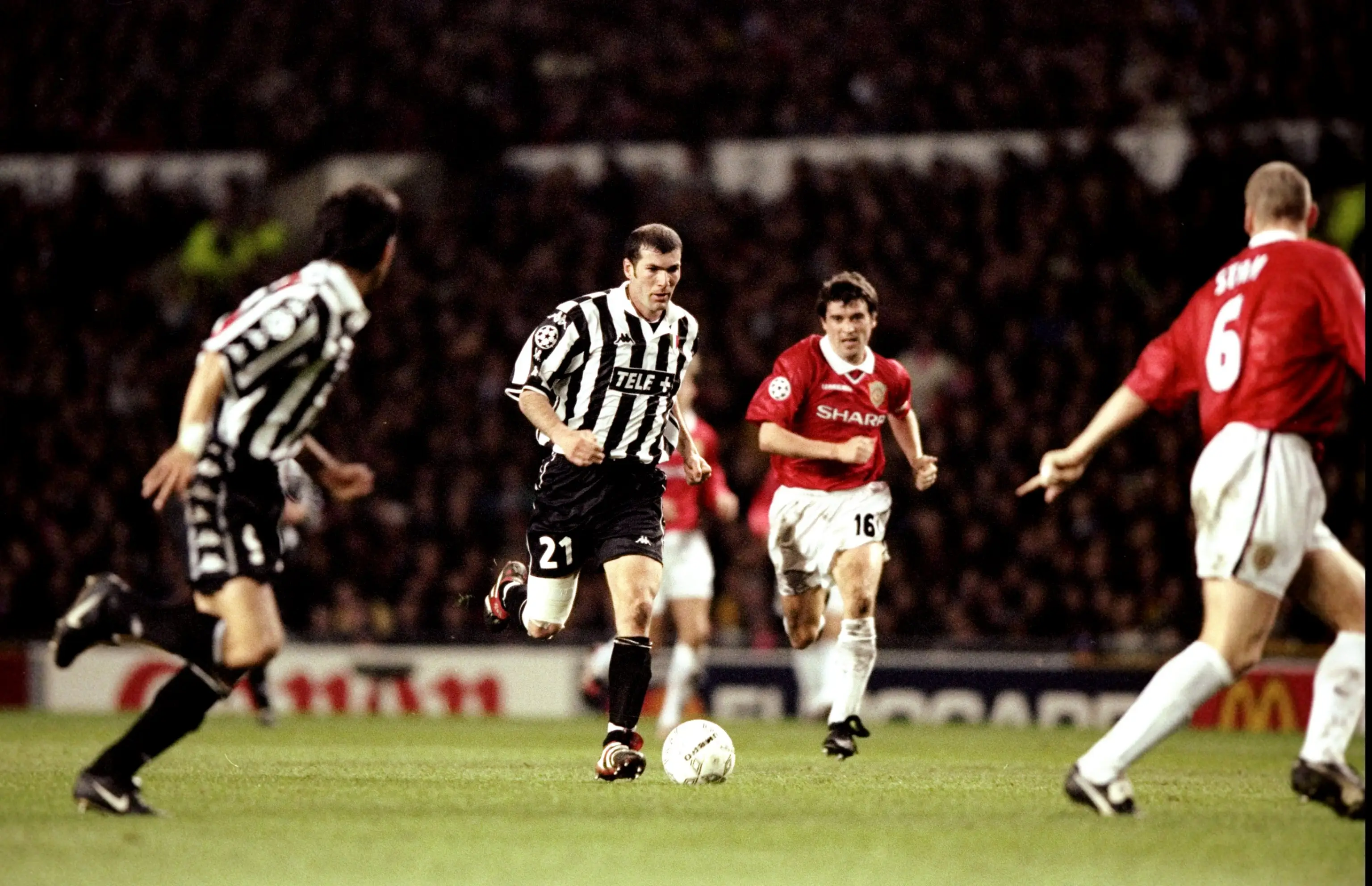 Zinedine Zidane in action against Manchester United at Old Trafford. Image: Getty