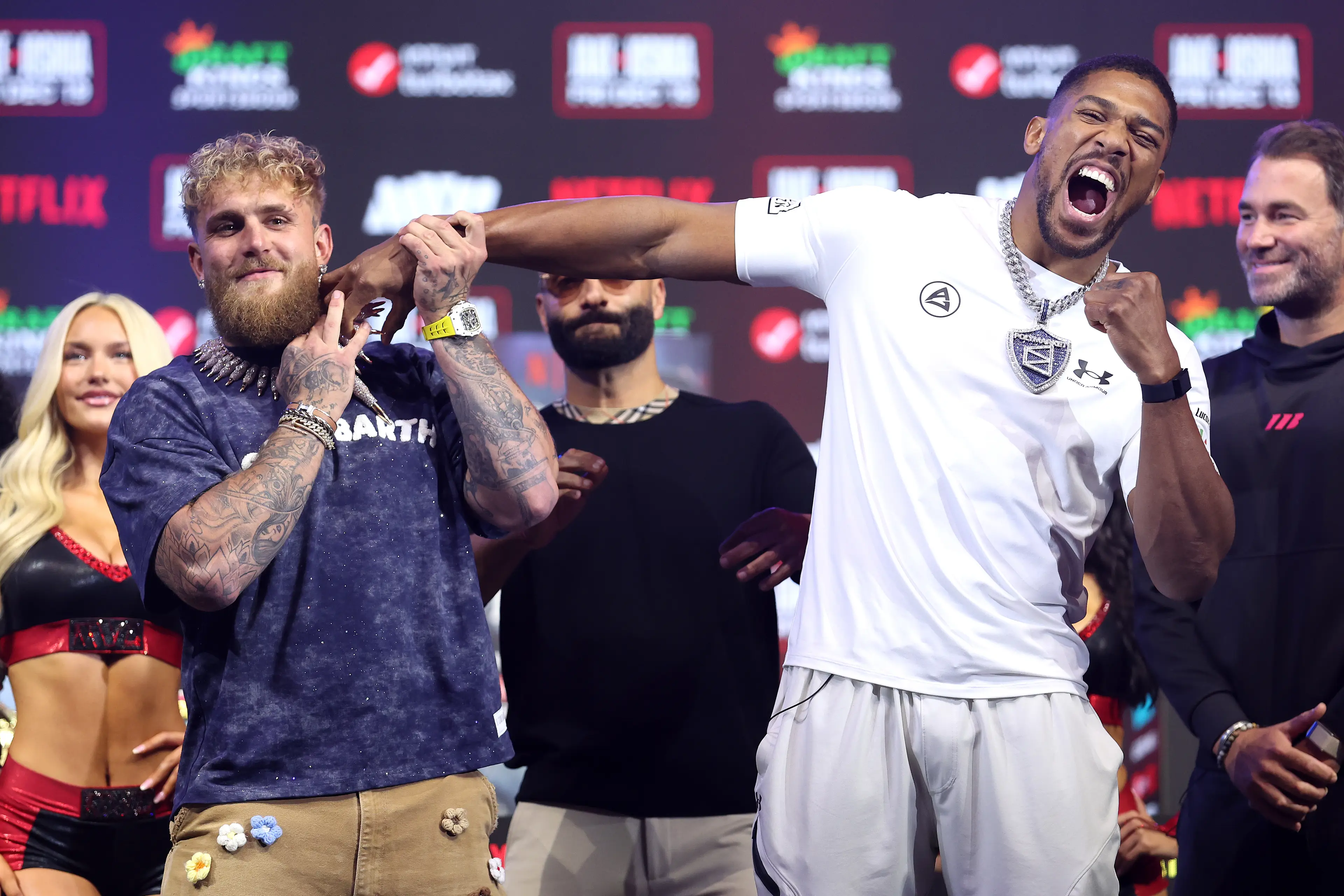 Jake Paul and Anthony Joshua (Image: Getty)