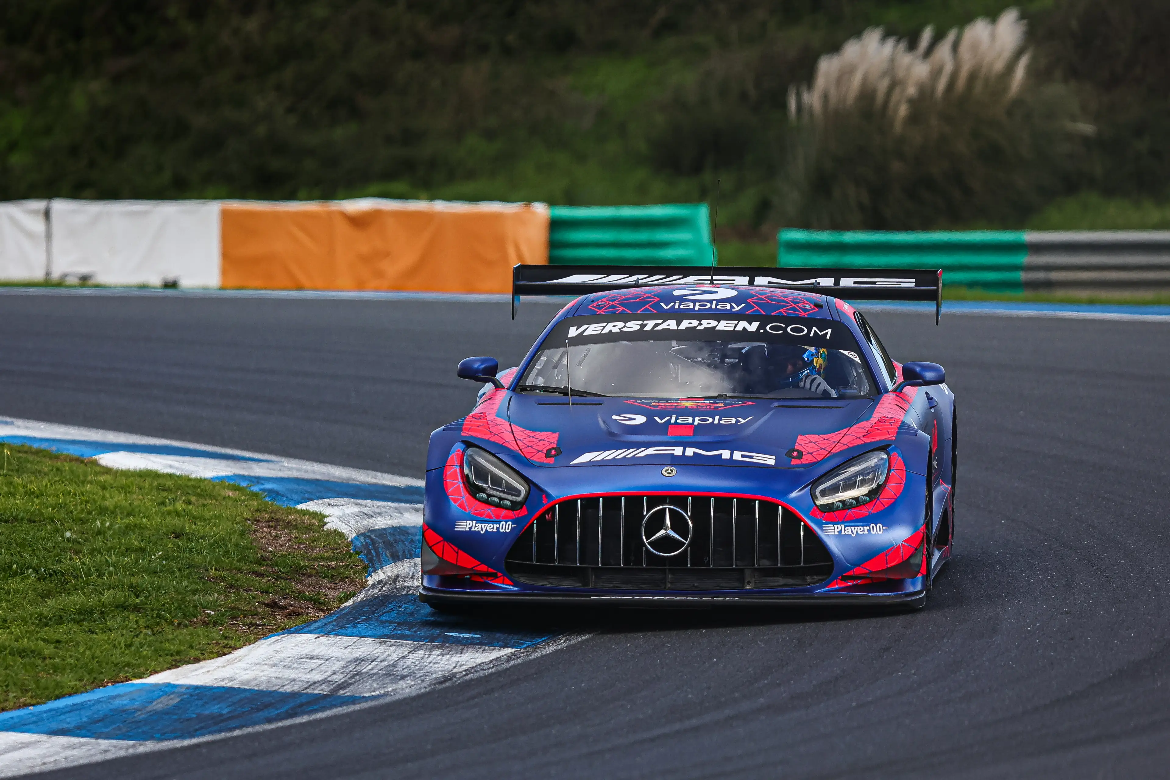 Max Verstappen's team tests a Mercedes-AMG GT3 during the Winter Test at the Circuito do Estoril in Cascais, Lisbon (Getty Images)