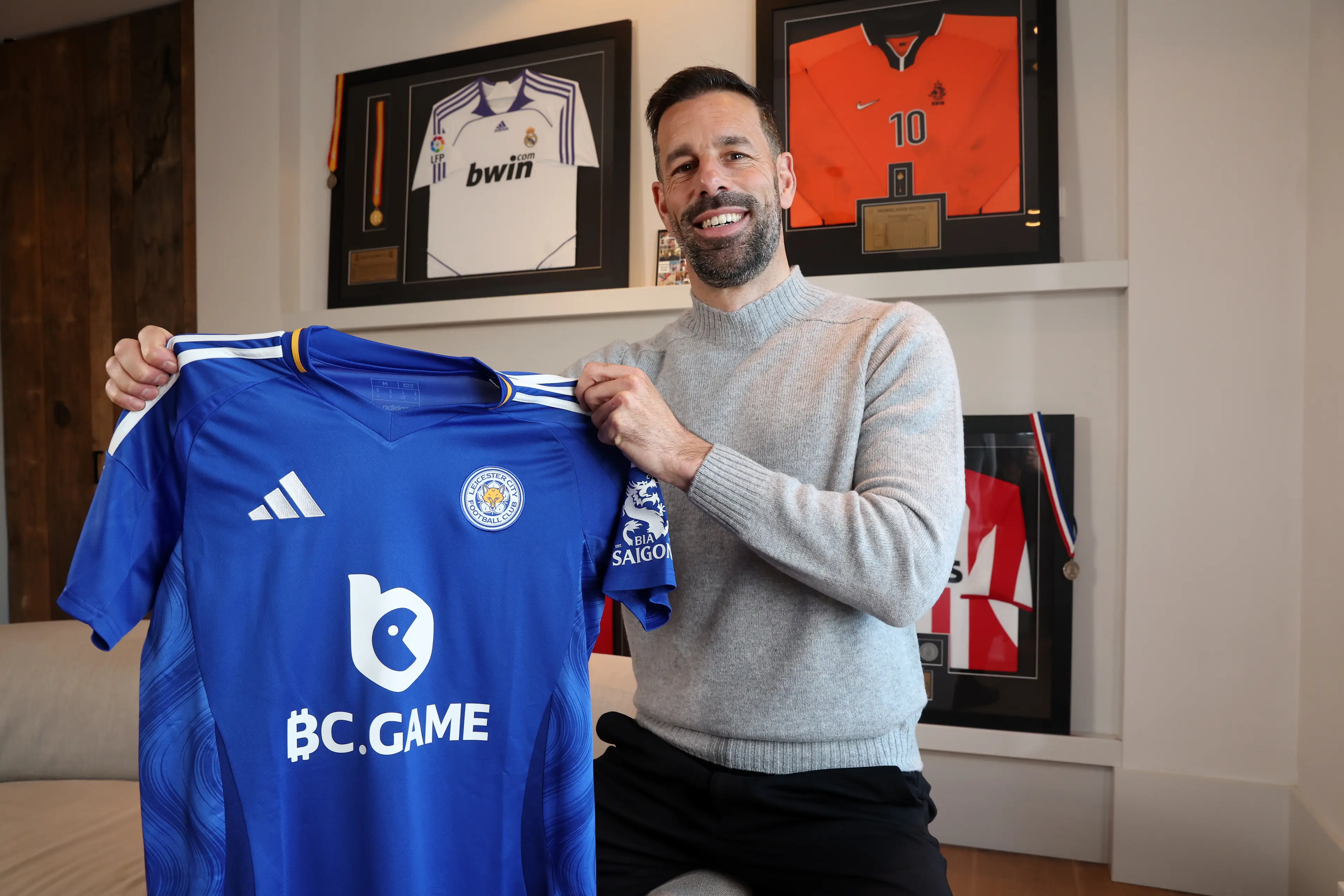 Ruud van Nistelrooy has been named as Leicester City manager. Image: Getty