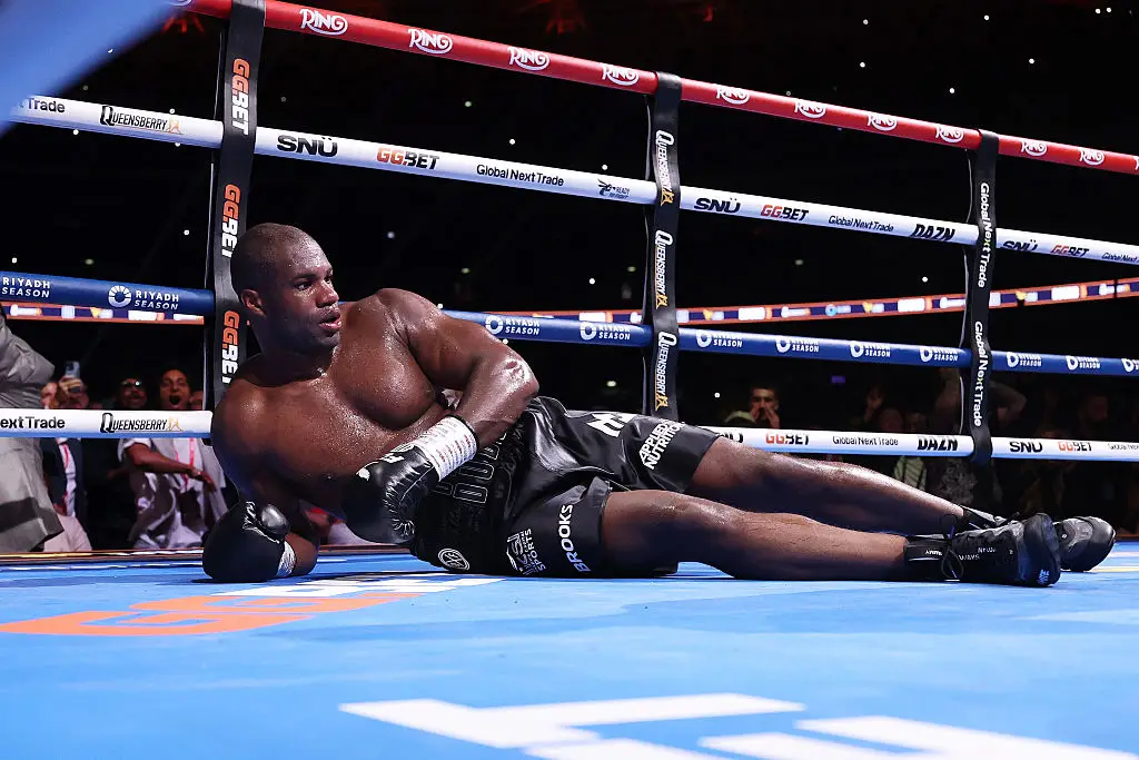 Daniel Dubois was unable to continue (Credit:Getty)