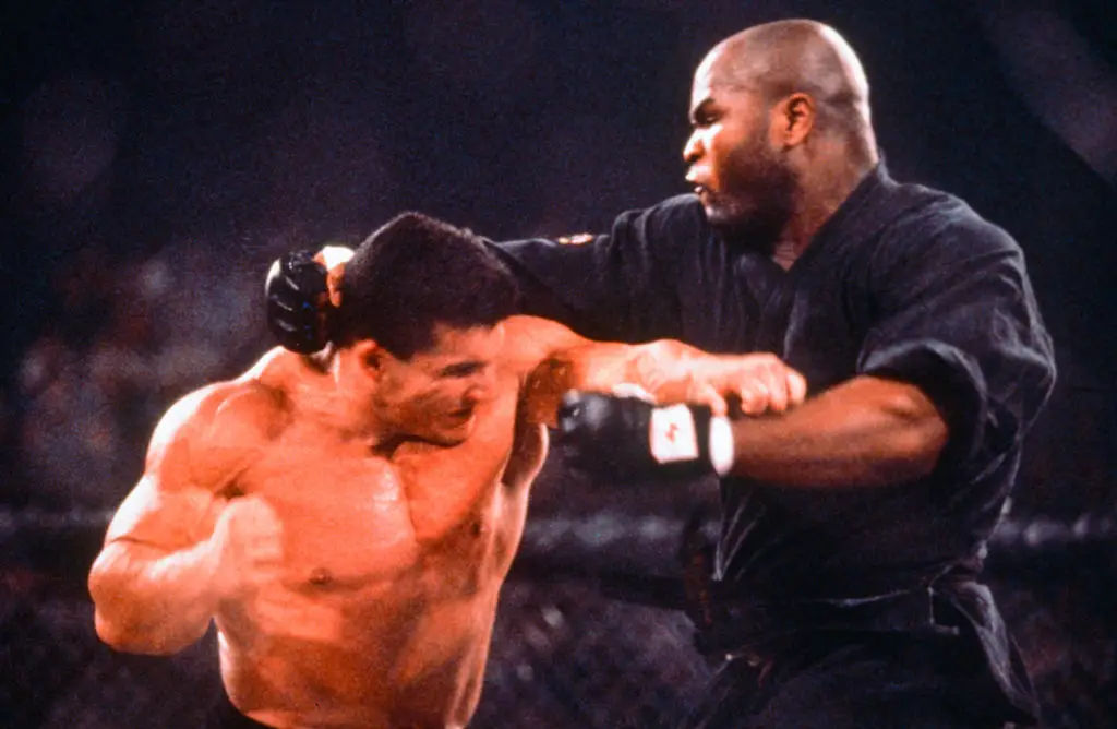 Gary Goodridge defeated John Campetella at UFC 10 -