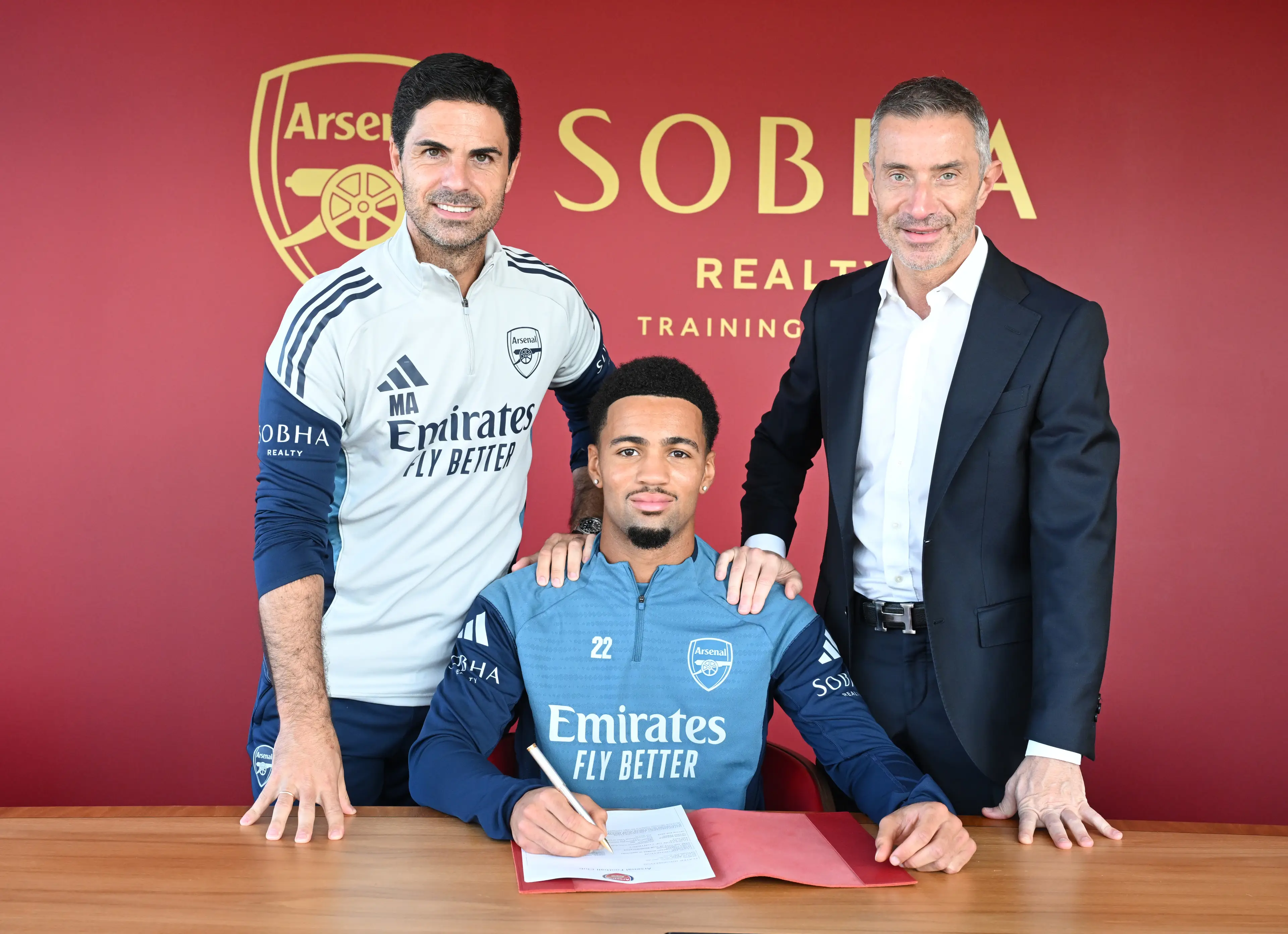 Ethan Nwaneri signed a new long-term contract in the summer. Image: Getty