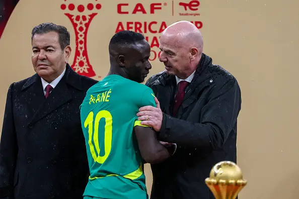 Gianni Infantino in conversation with Sadio Mane after Senegal win AFCON 2025 (Image: Getty)