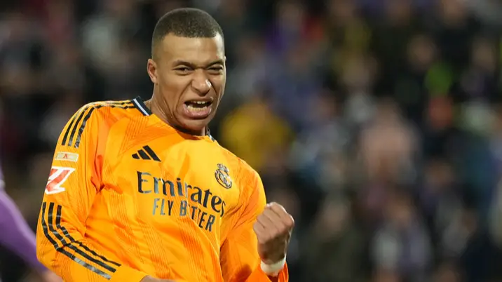 Kylian Mbappe could be reunited with exiled player who 'always found him' after admitting he stopped 'making runs in behind'