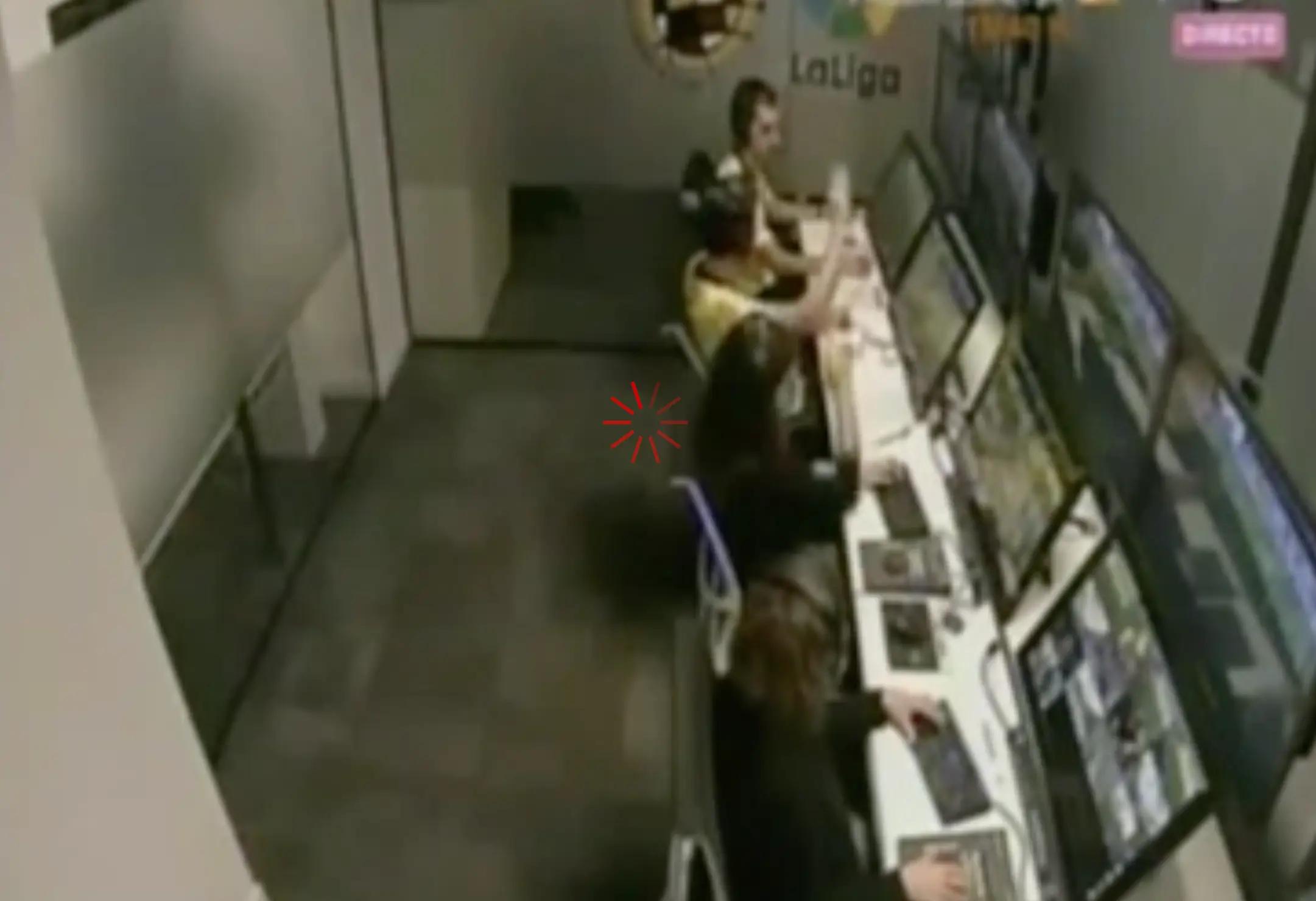 Montero high-fiving colleagues after Real Madrid conceded a goal. Image: MARCA