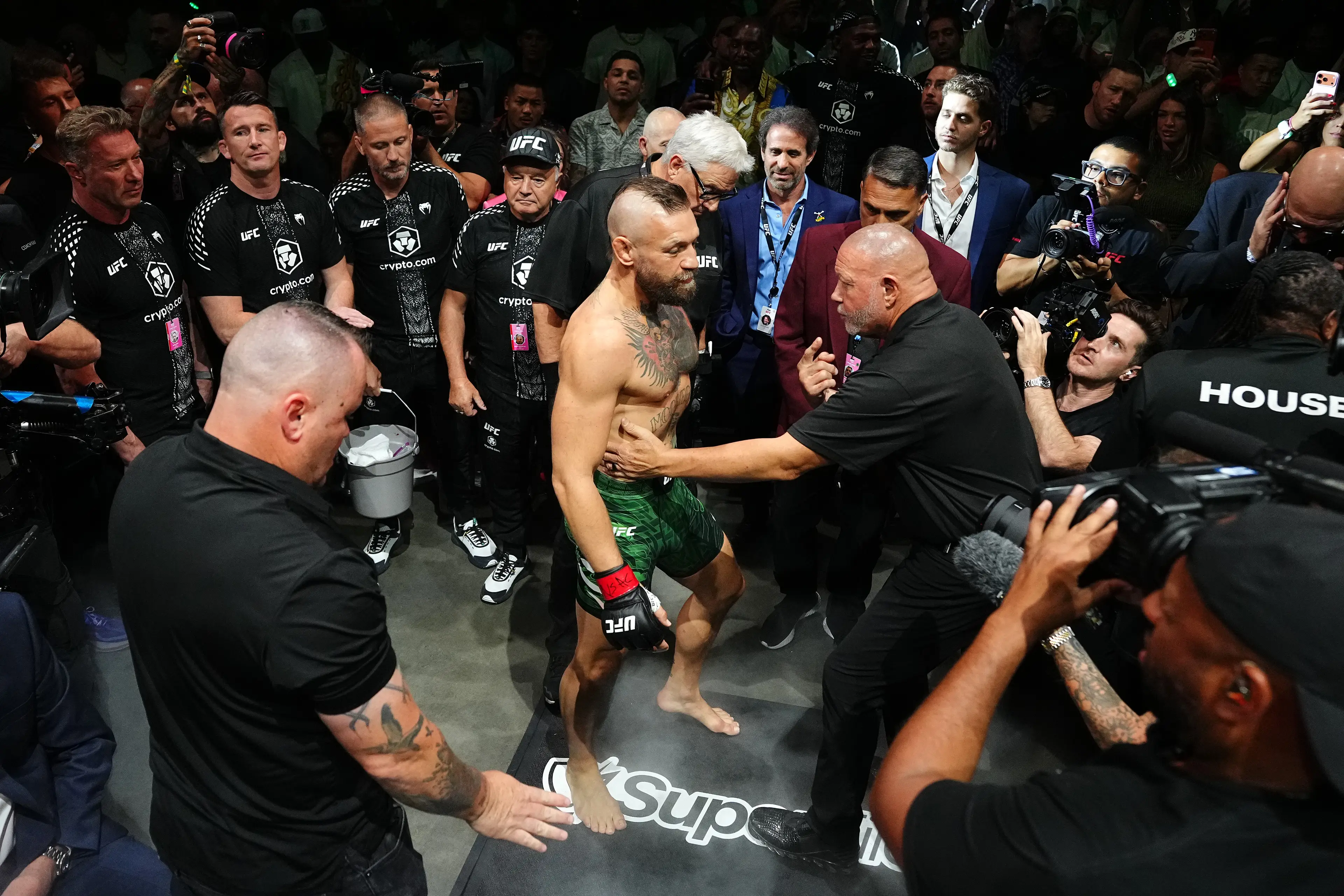 McGregor says he suffered the injury during his contest with Max Holloway. Image credit: Getty