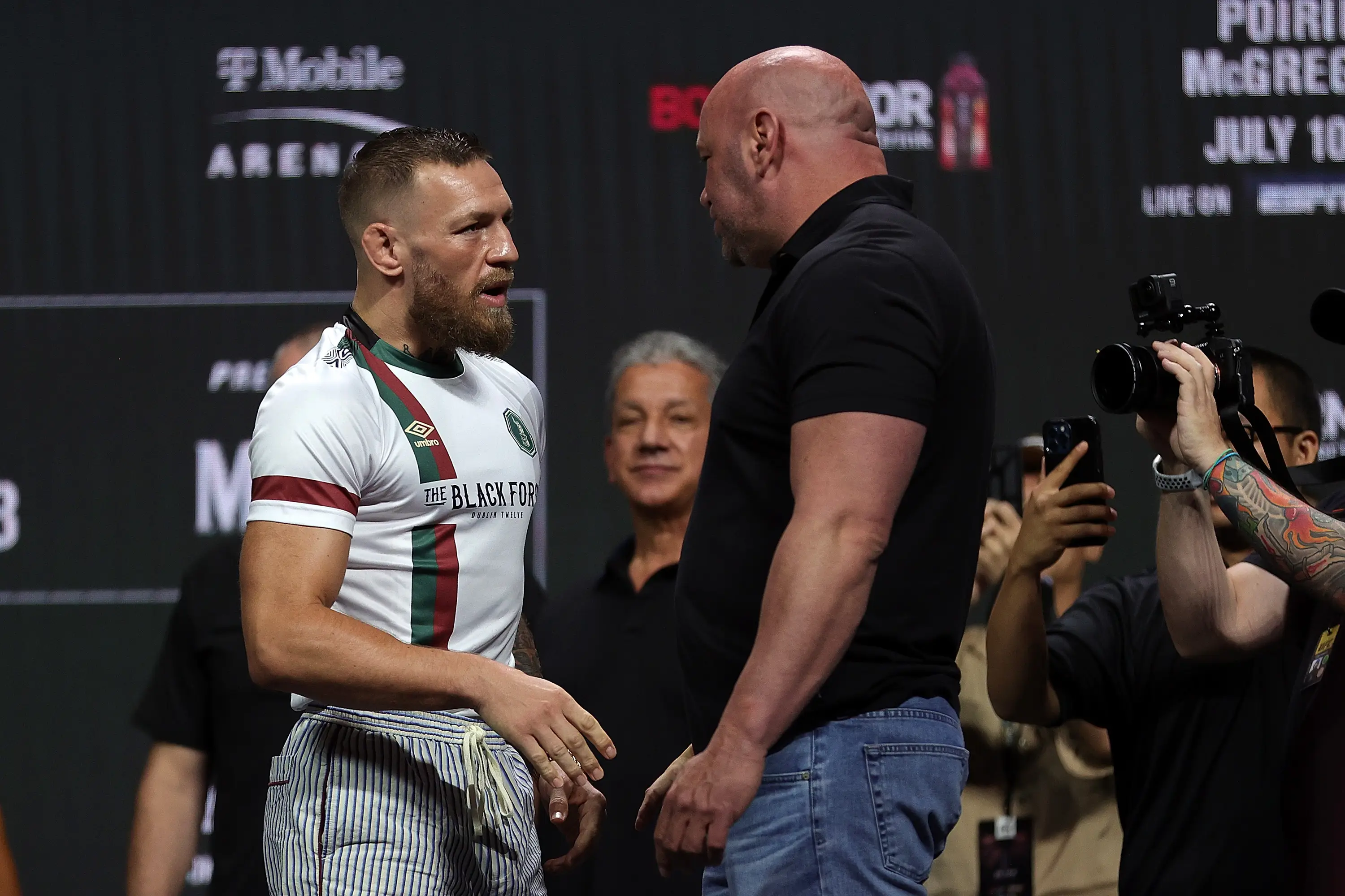 Dana White and Conor McGregor plan to meet in Italy. Image: Getty 