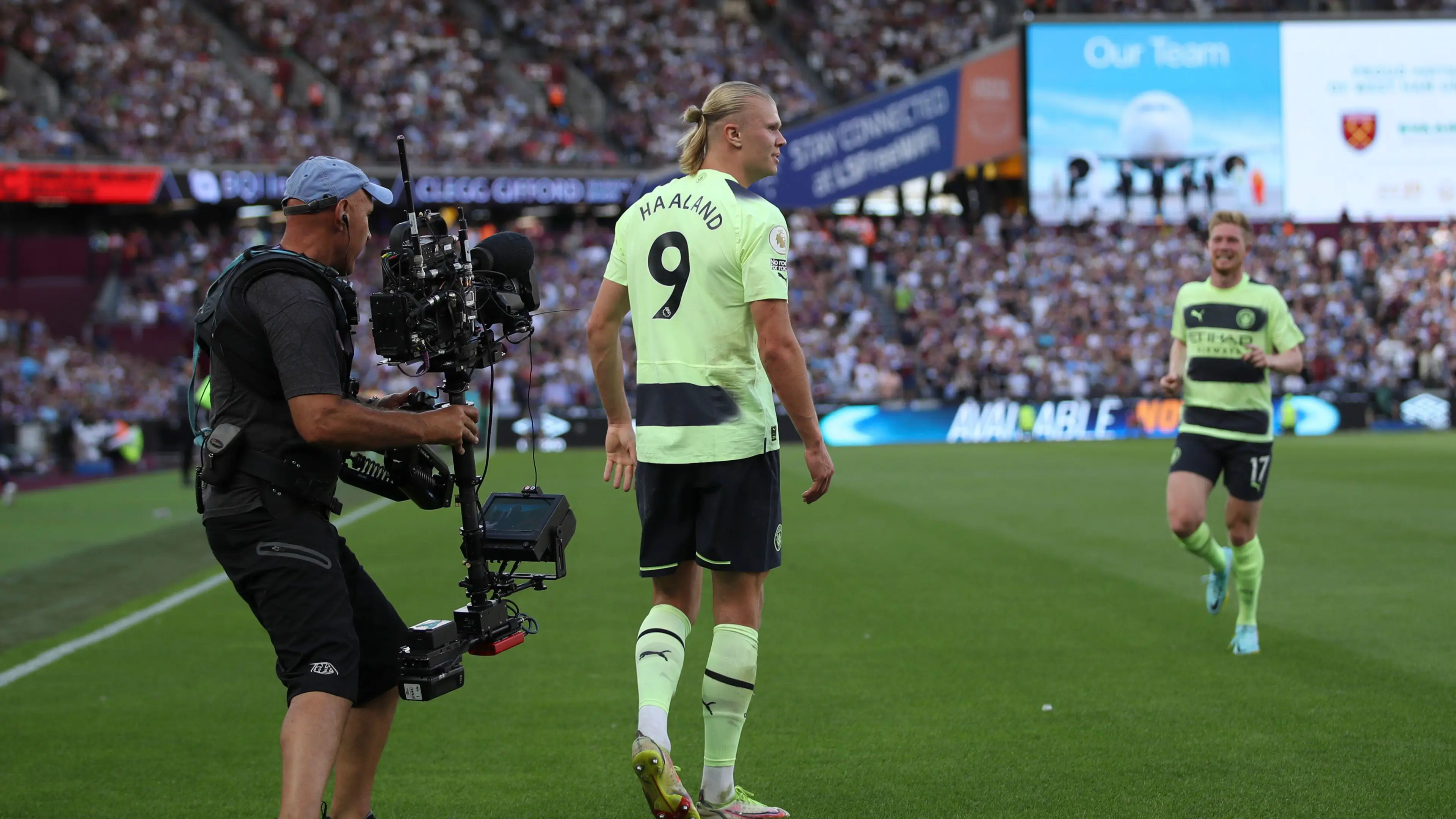 Erling Haaland proud to "shut things down a bit" after Manchester City brace in Premier League debut