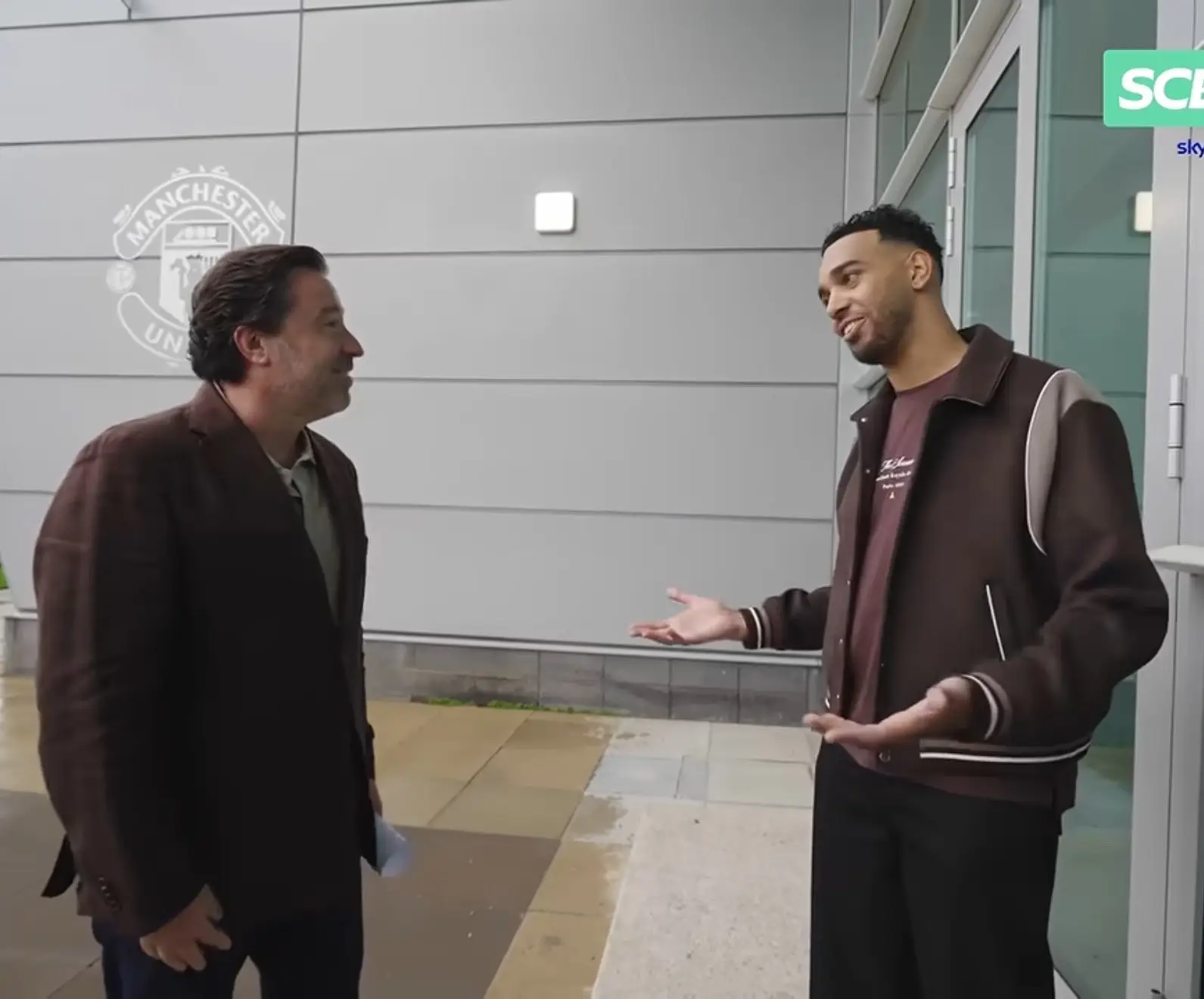 Acacio Valentim (left) speaks to Niko Omilana. Image credit: YouTube/Sky Sports
