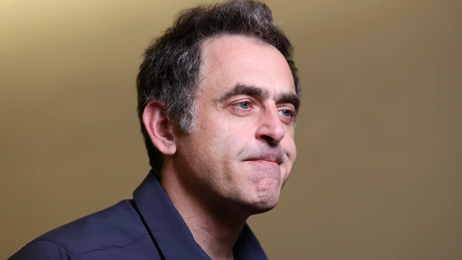 Ronnie O'Sullivan had two telling conversations that convinced him to go to World Snooker Championship