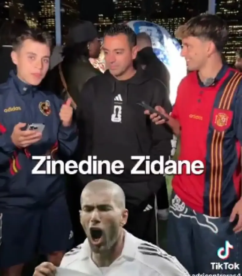 Xavi Hernandez stayed silent until Zidane's name was mentioned. Image: Adrian Contreras