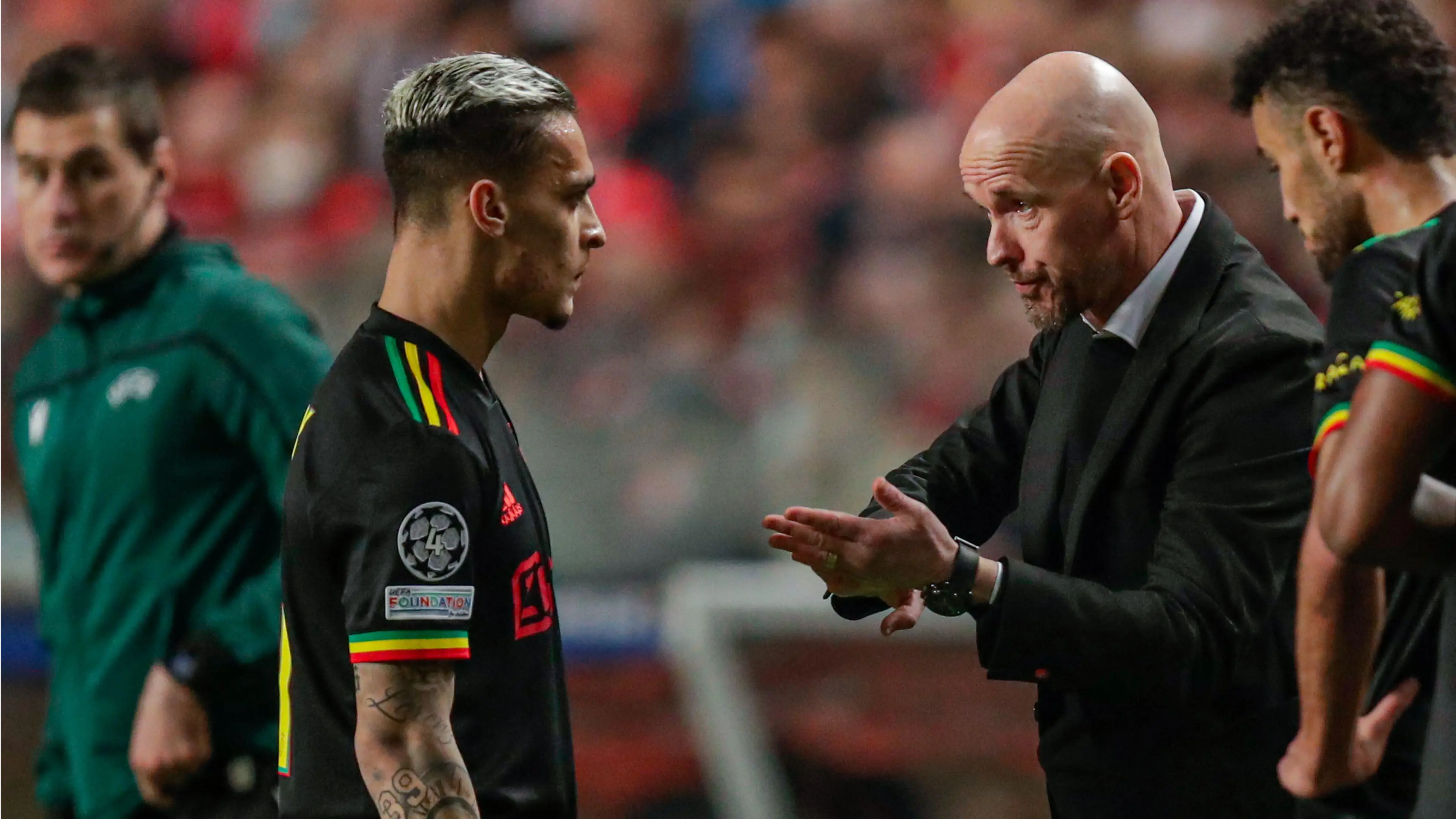 Erik ten Hag instructs winger Antony whilst at Ajax (Alamy)