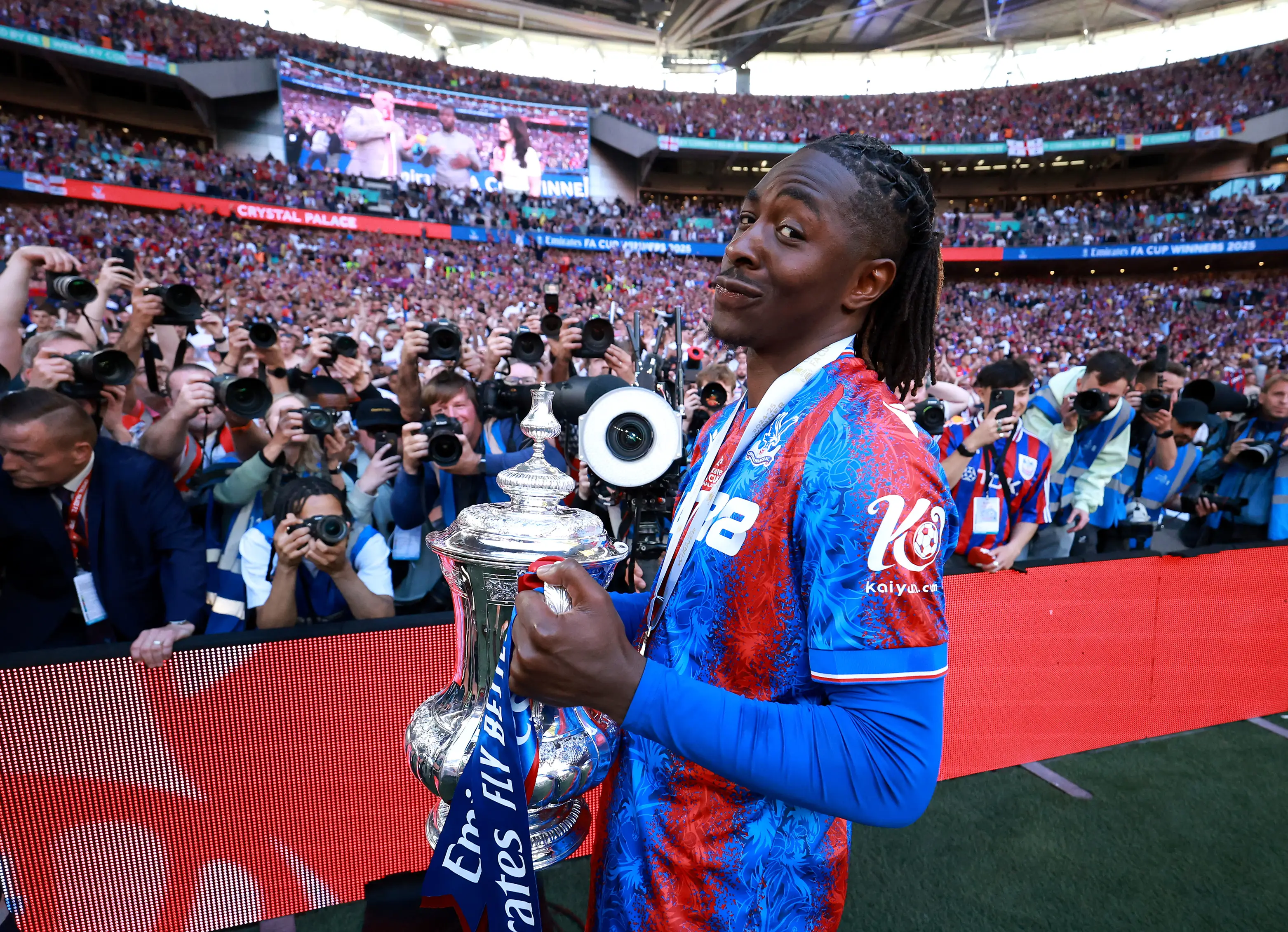 Eberechi Eze after winning the 2025 FA Cup (credit: getty)