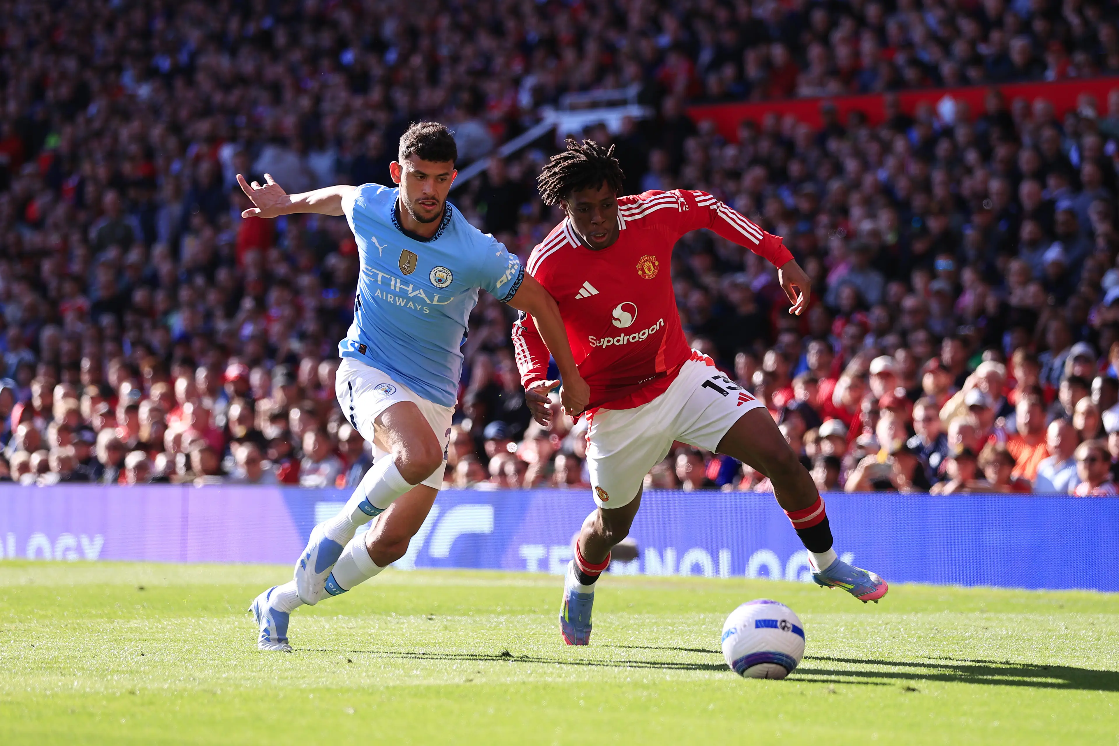 Patrick Dorgu in action against Manchester City. Image: Getty