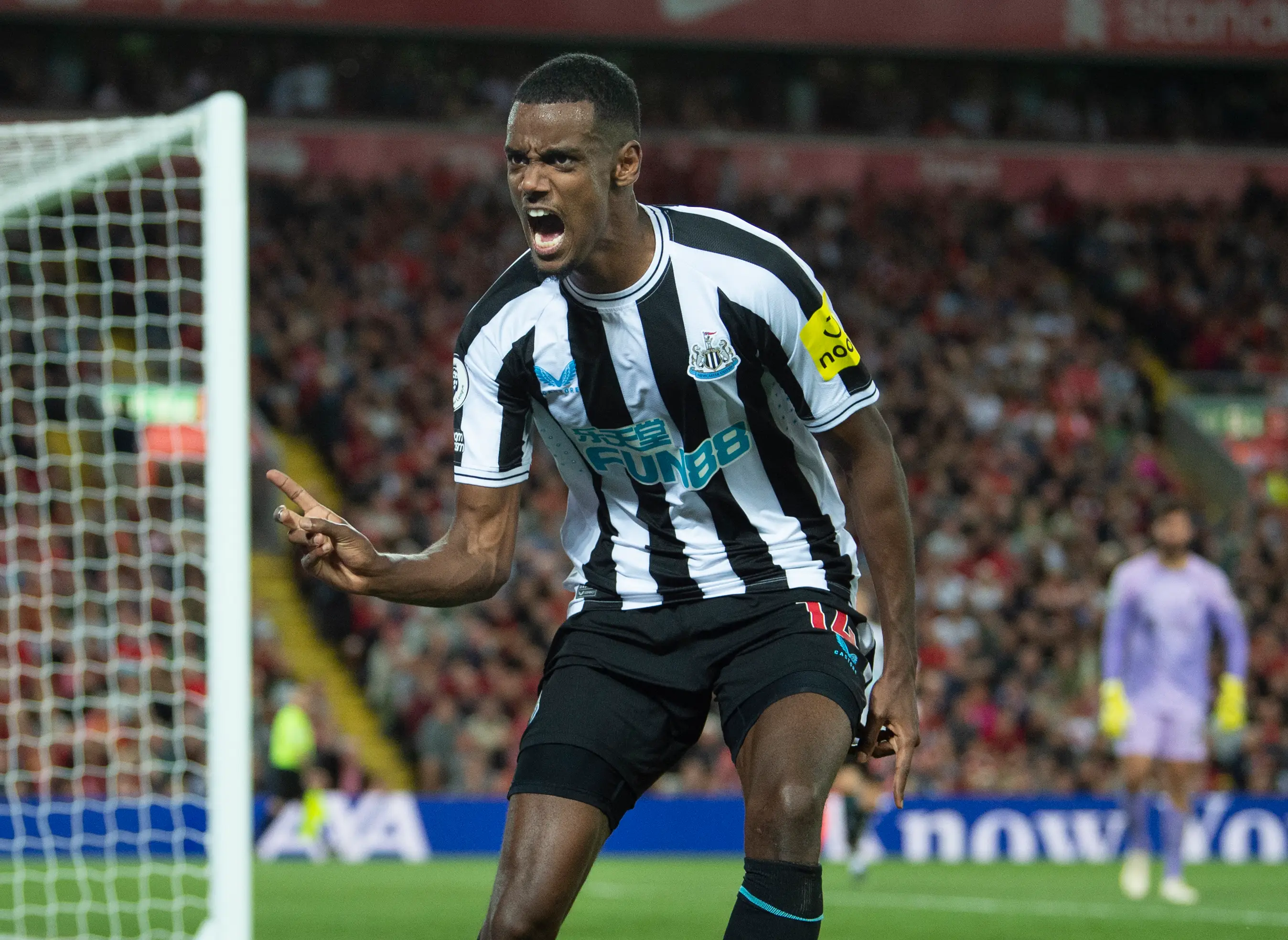 Alexander Isak wants to leave Newcastle United and join Liverpool this summer. Image: Getty 