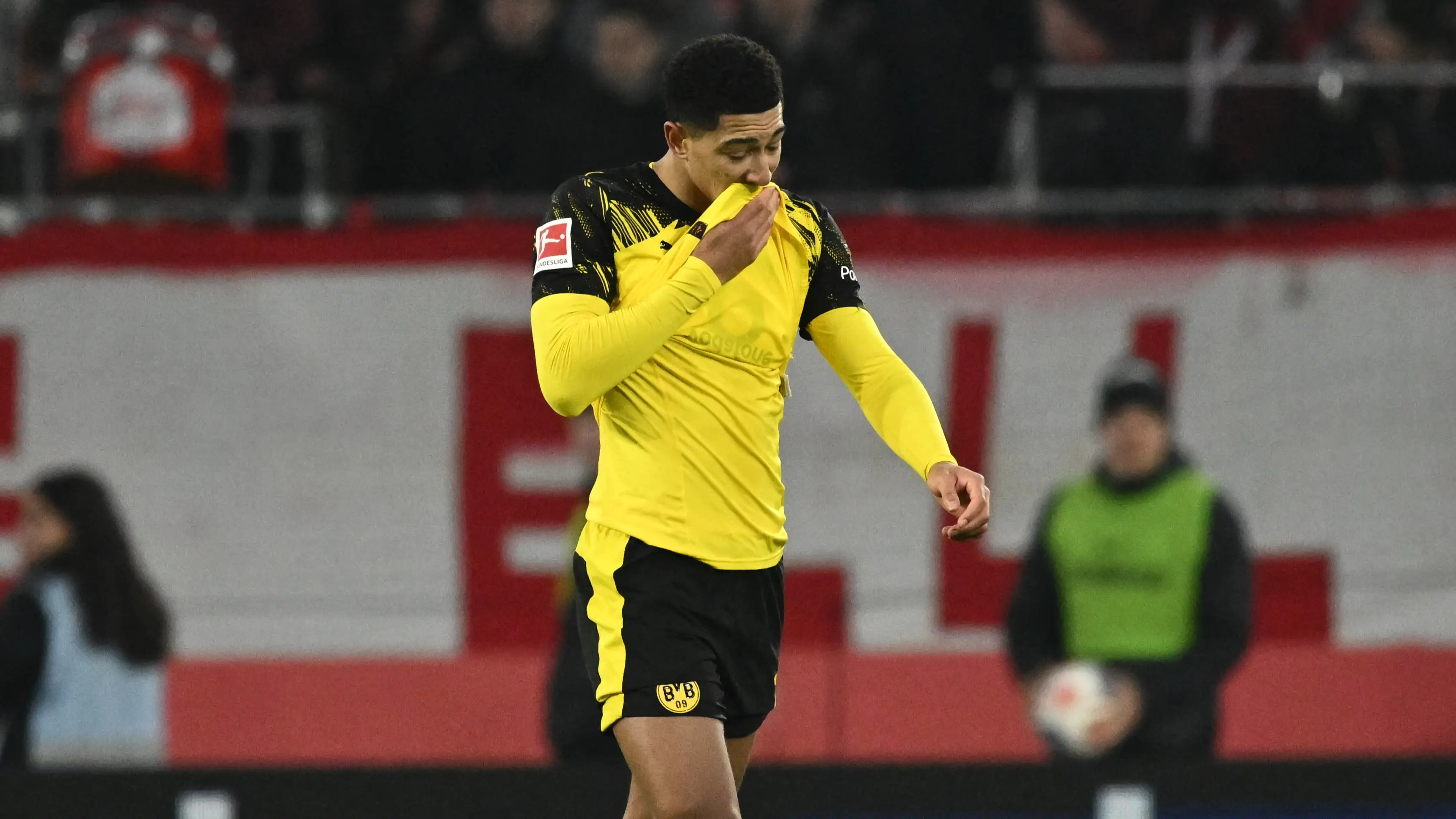 Borussia Dortmund Make Decision On Jobe Bellingham After Difficult Start