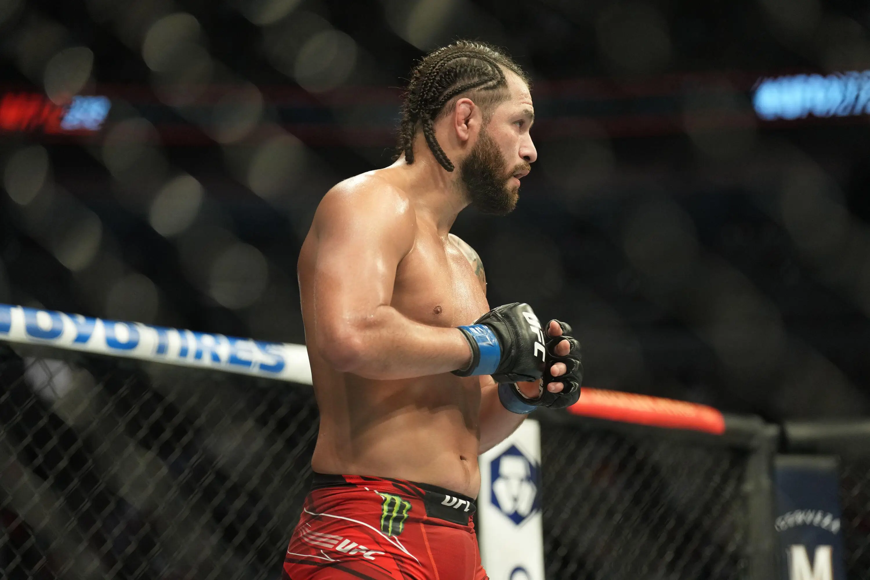 Jorge Masvidal during his bout against Colby Covington. Image: Alamy