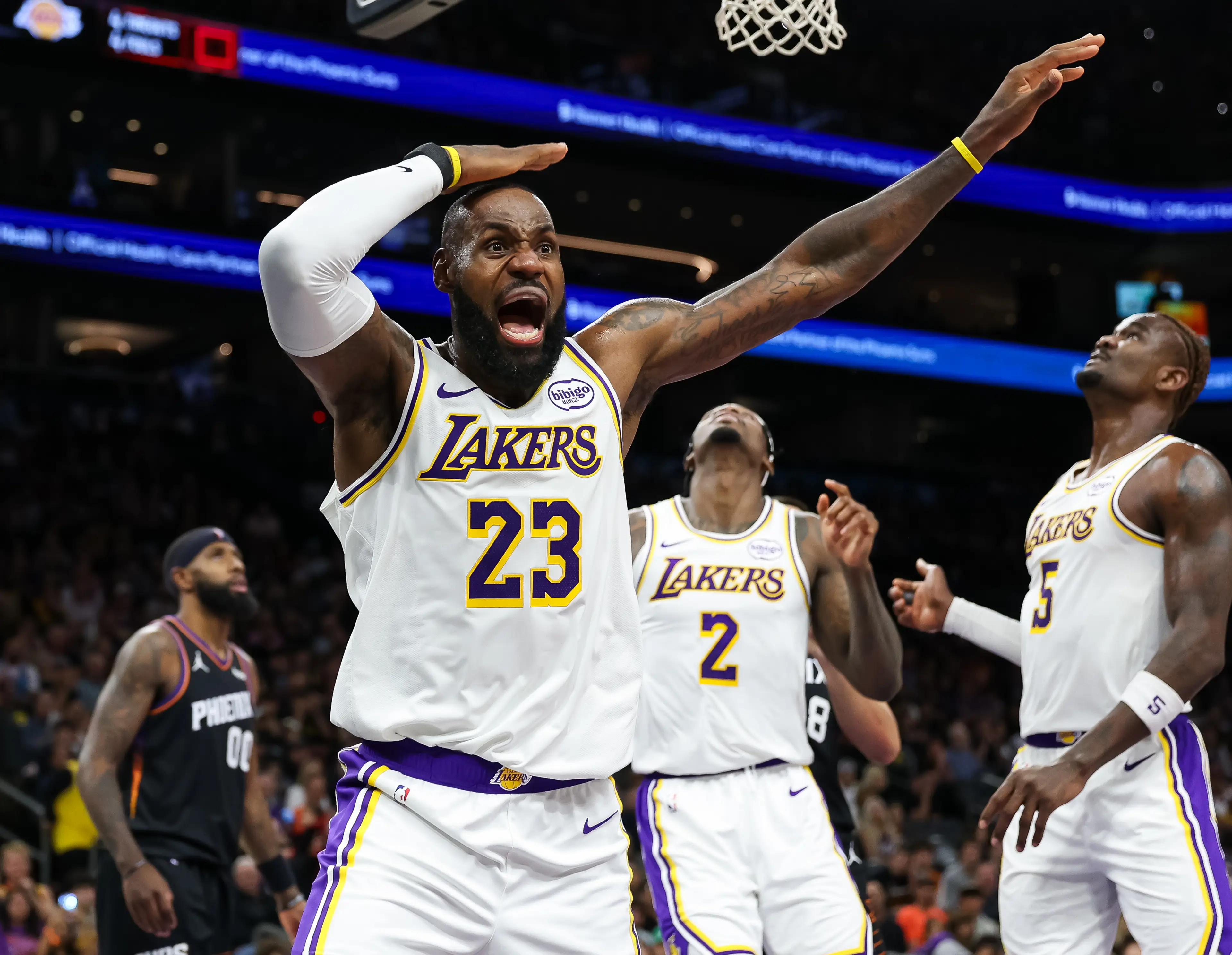 LeBron James helped the Lakers to an important victory (Image: Getty)