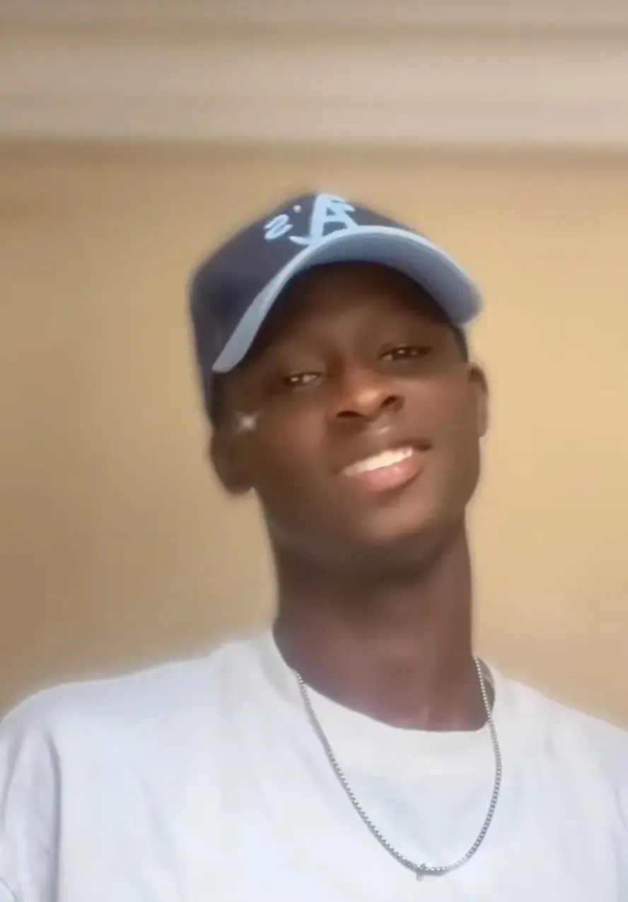 Toure was a promising young goalkeeper. Image: TikTok/@kheuch51