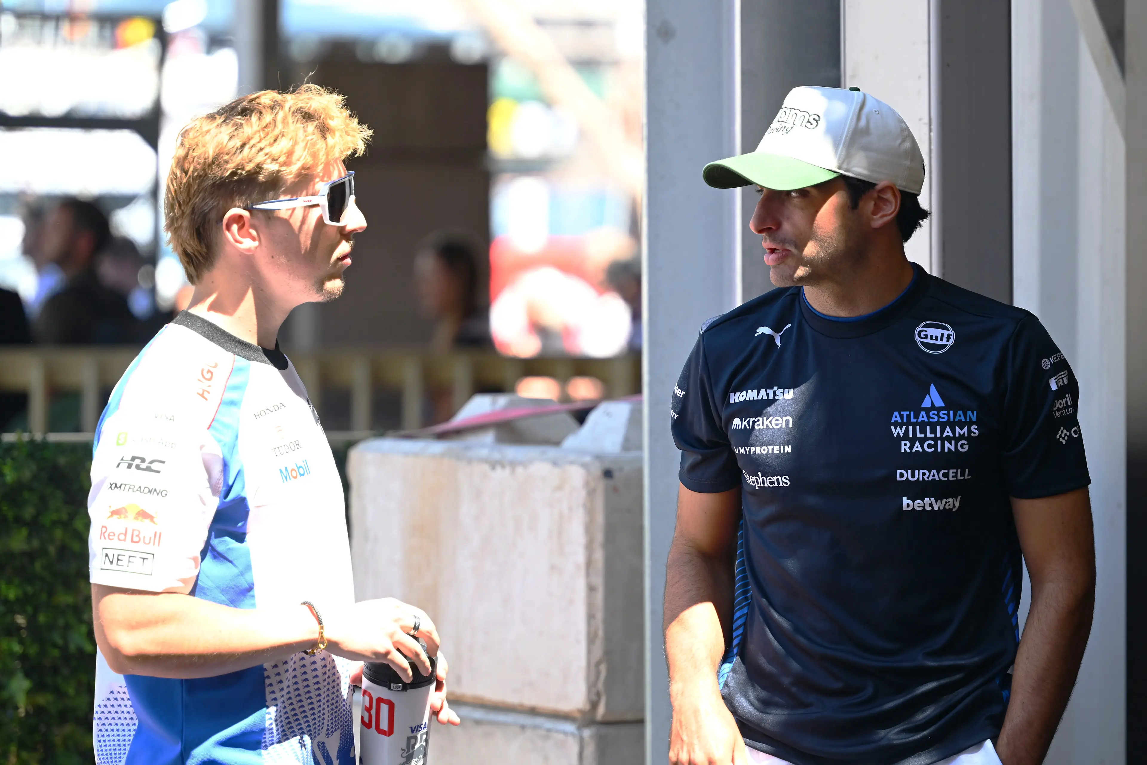 Carlos Sainz and Liam Lawson. Image: Mark Sutton - Formula 1 / Contributor via Getty