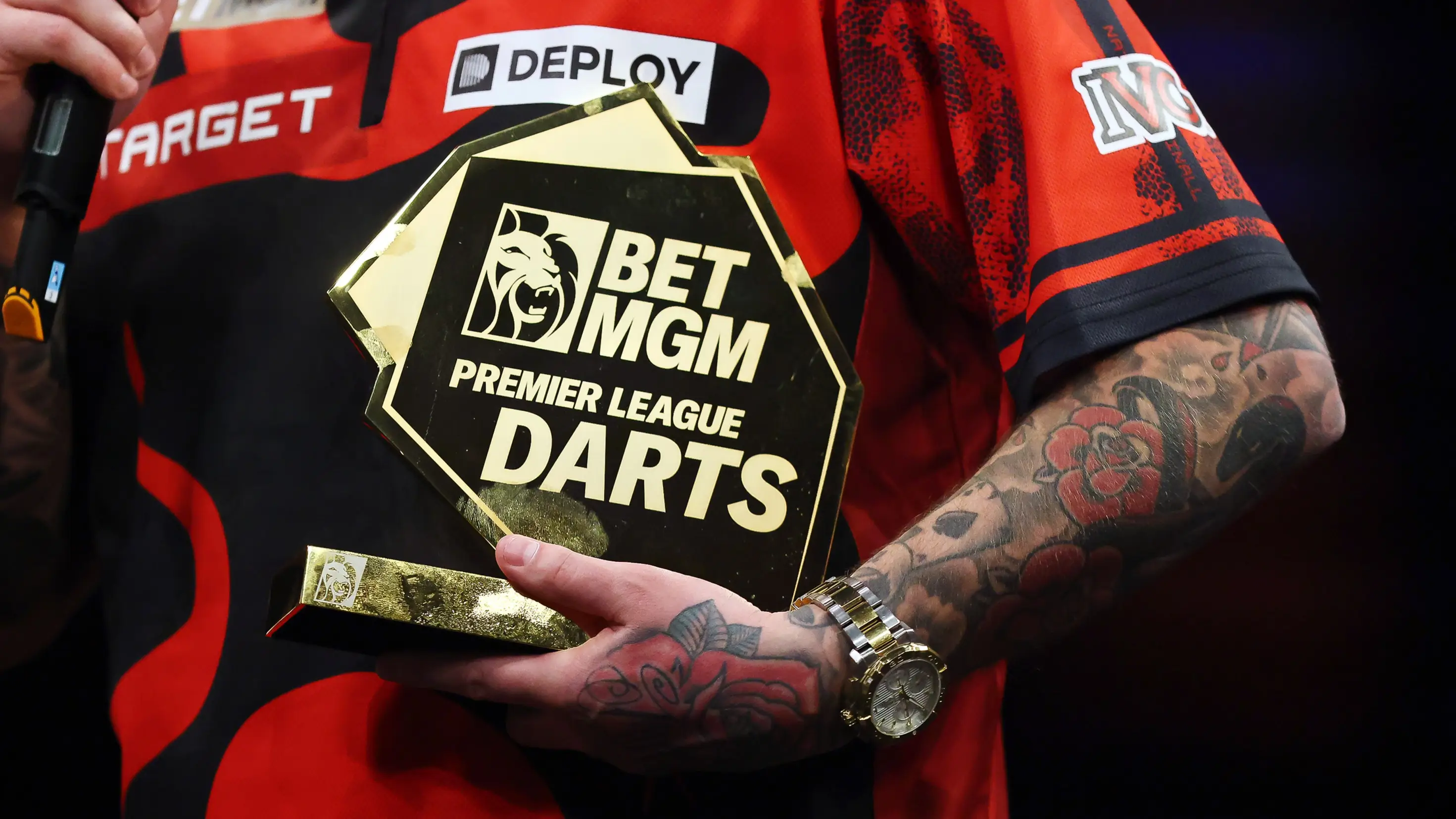 Darts Star Has Doubts About Premier League Call-Up Over 'Face Not Fitting'