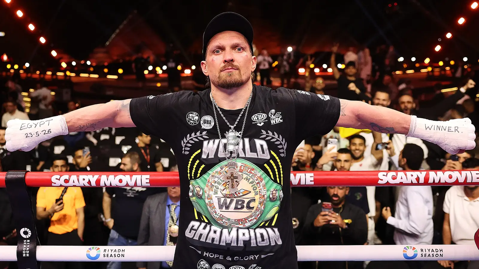 Oleksandr Usyk considering major career update after controversial Rico Verhoeven fight