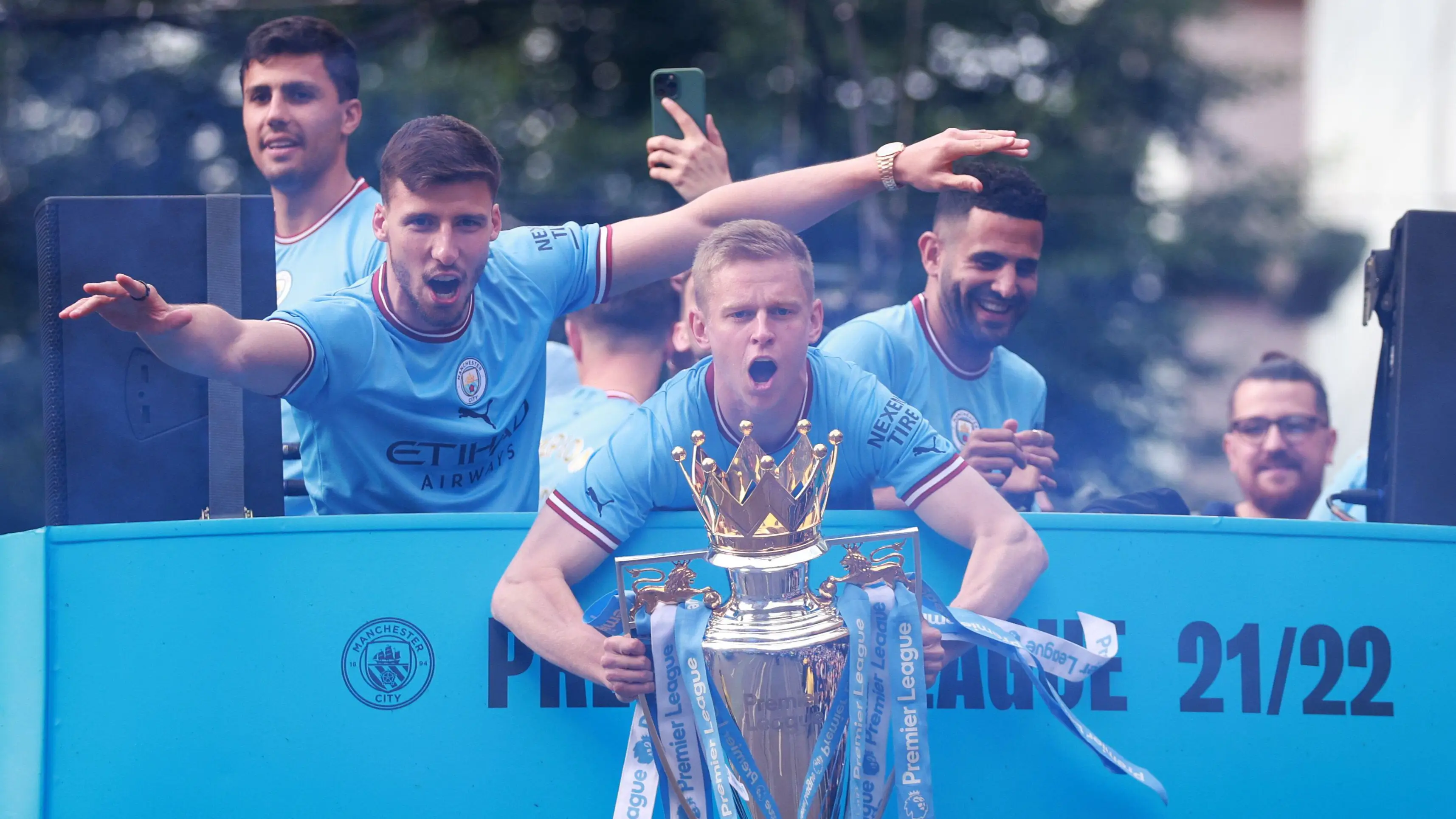 Oleksandr Zinchenko celebrates Manchester City's 2021/22 Premier League title (Image: Alamy)