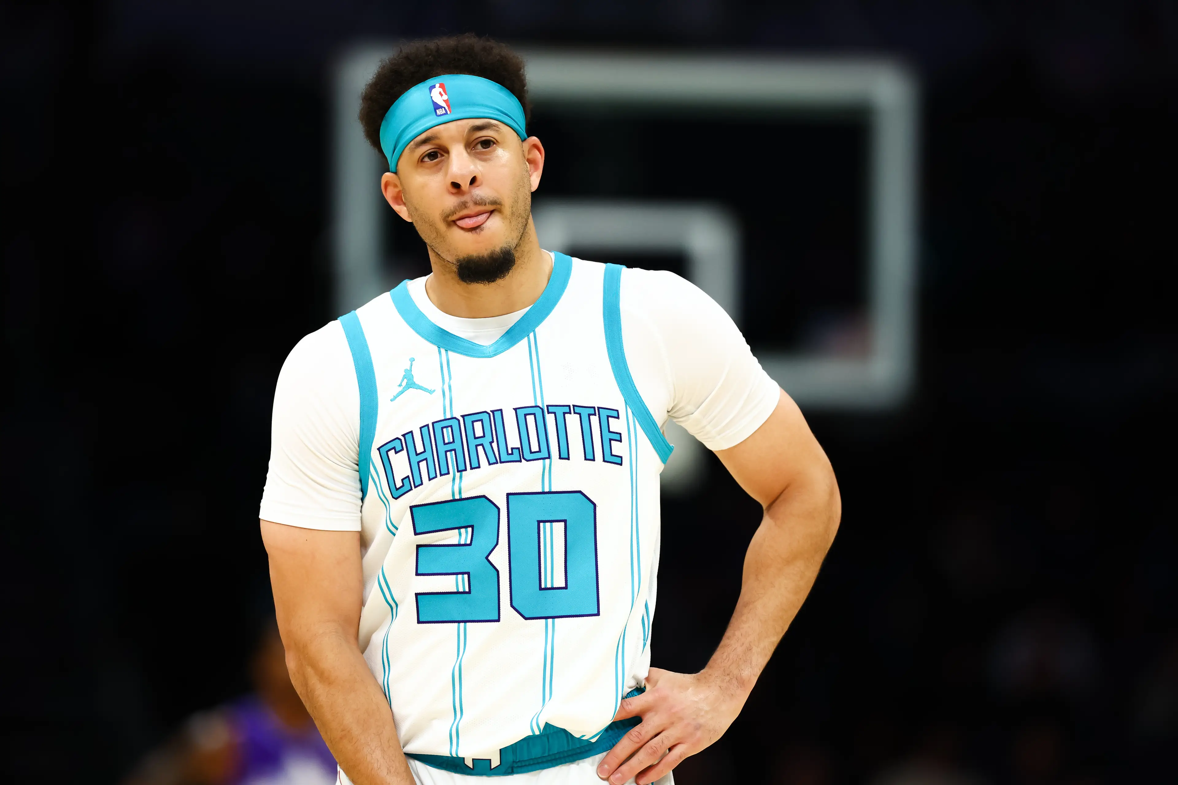 Seth Curry in action for the Charlotte Hornets / Photo by David Jensen/Getty Images