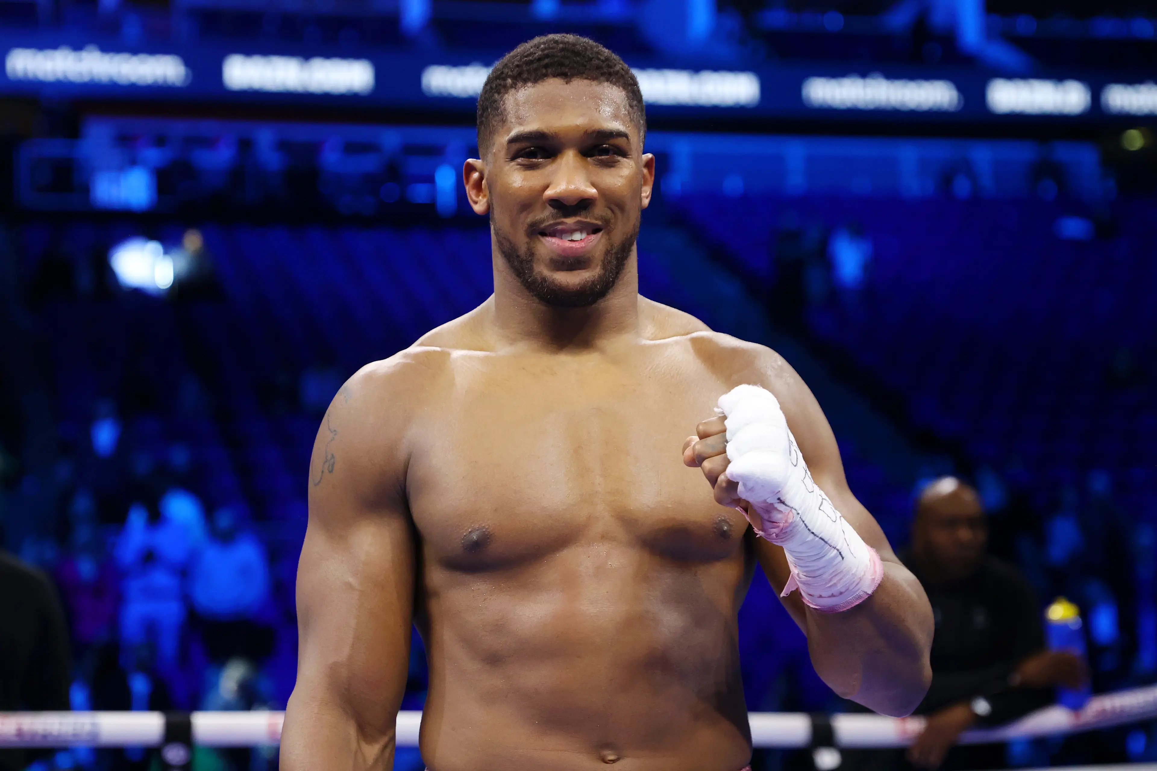 Anthony Joshua is set to return to action next month after undergoing elbow surgery. Image: Getty 