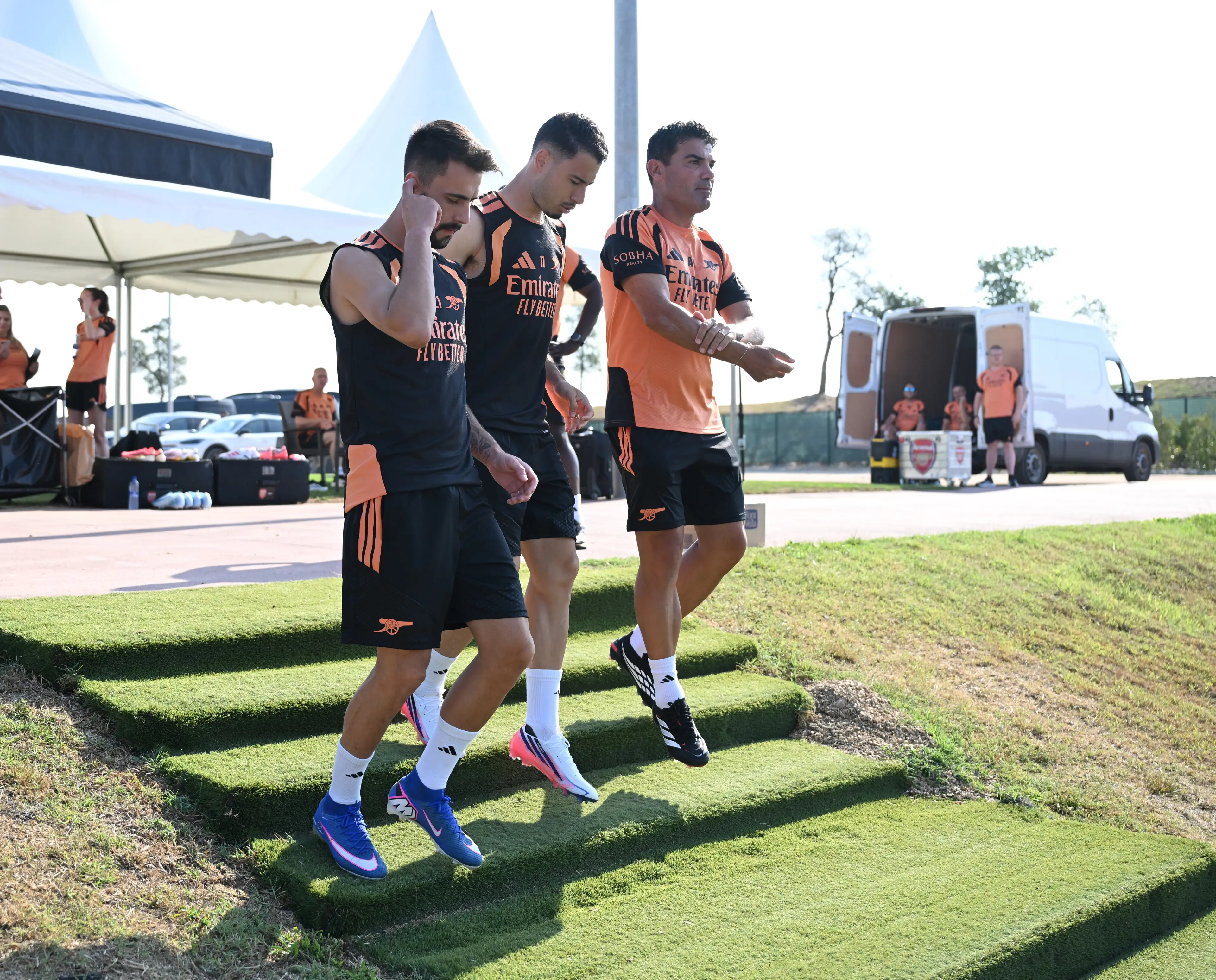 Fabio Viera and Gabriel Martinelli are expected to leave in the coming hours. Image credit: Getty